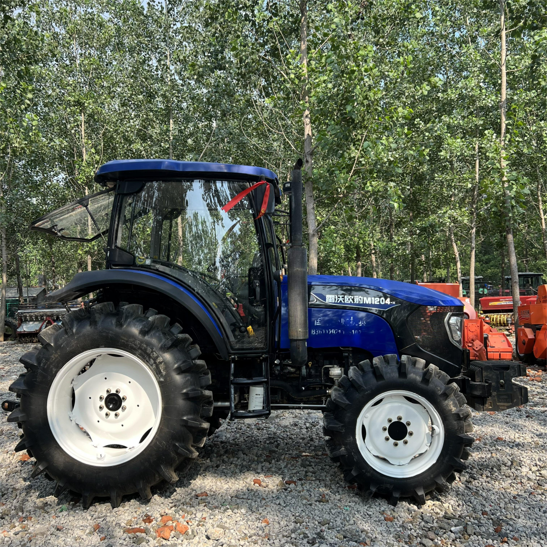 70HP 80HP 90HP 100HP 120HP 140HP 180HP 200HP Used Tractor LOVOL M1204 Is Used for Farming Agricultural Machinery