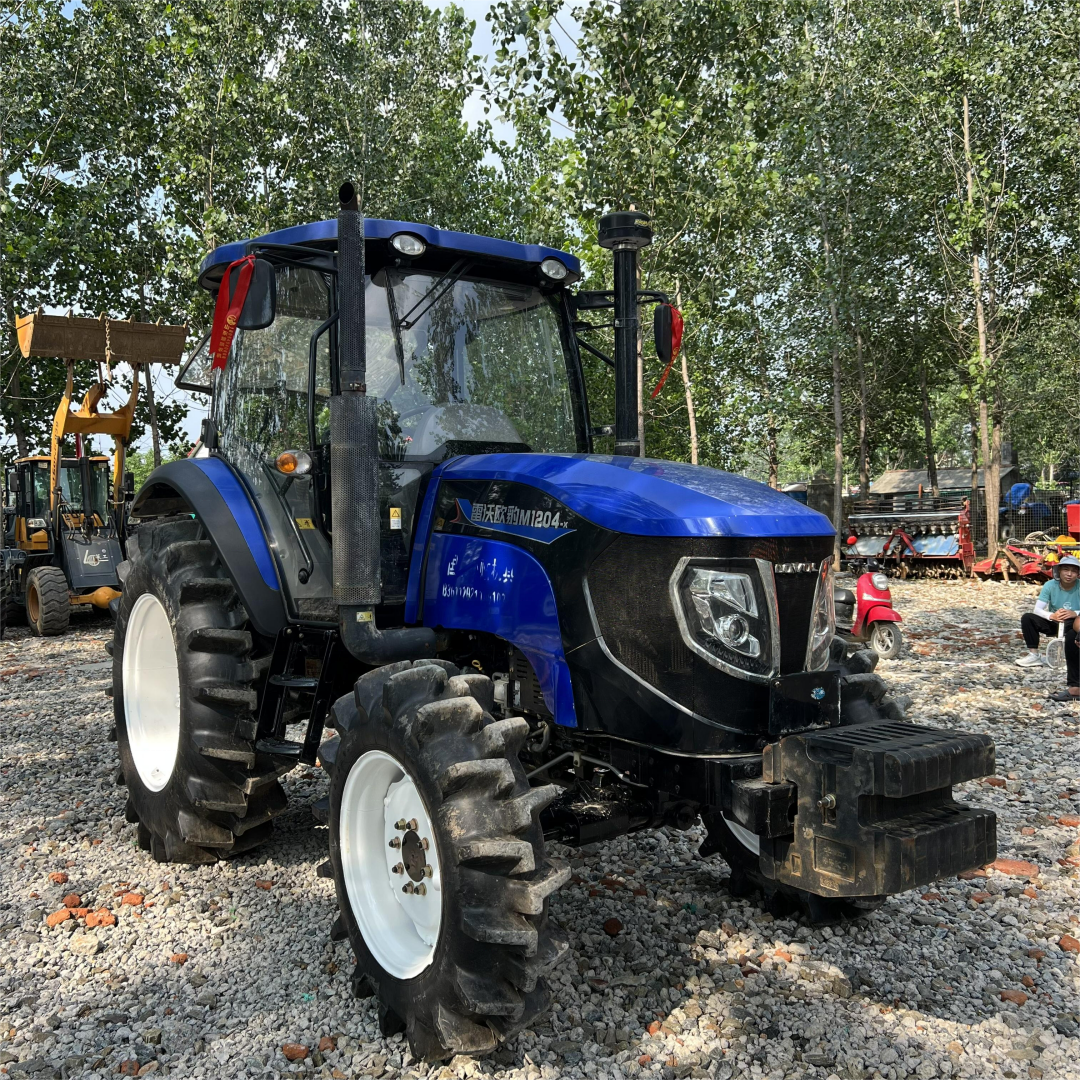70HP 80HP 90HP 100HP 120HP 140HP 180HP 200HP Used Tractor LOVOL M1204 Is Used for Farming Agricultural Machinery