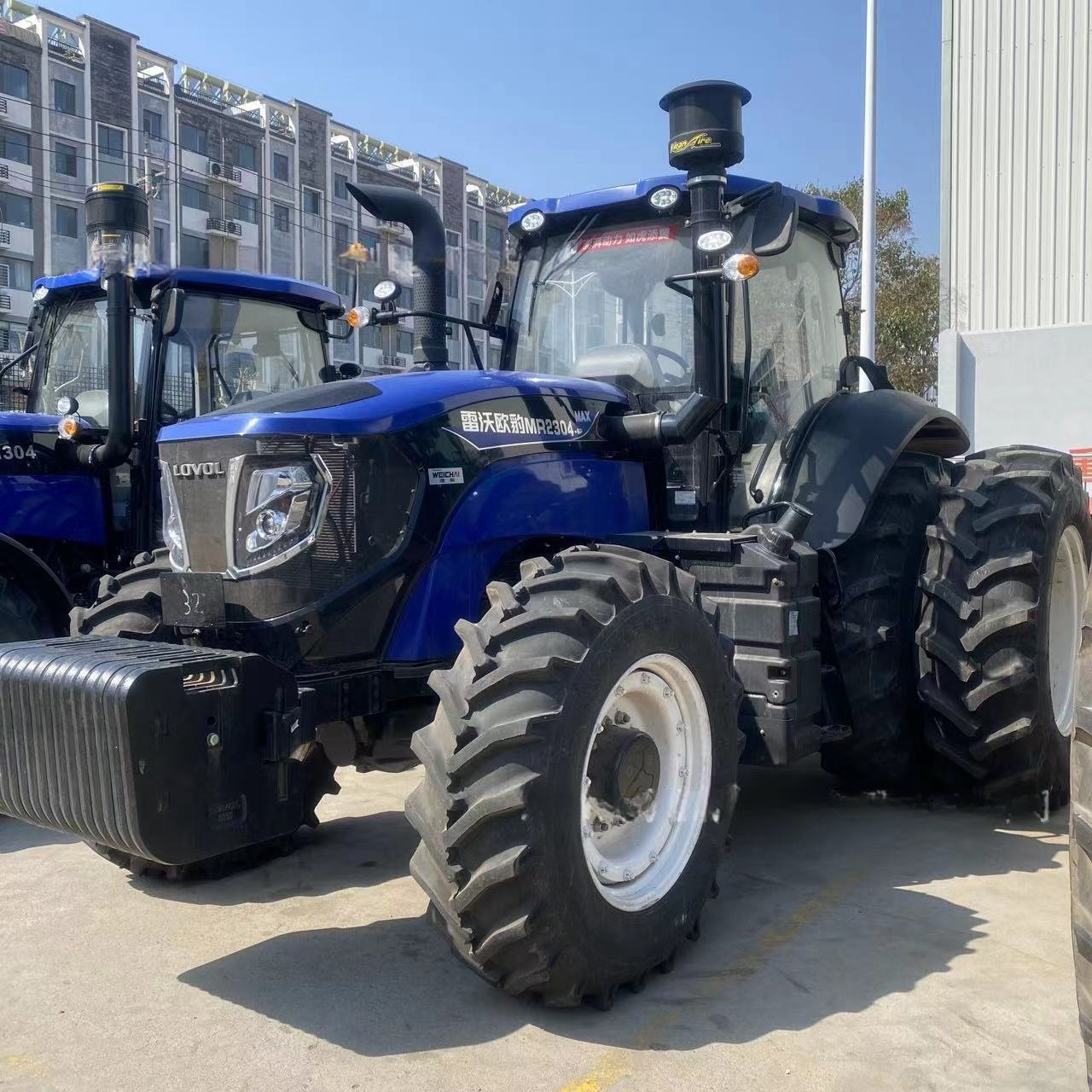 Lovol 230HP 2304 4WD Wheel Tractor for Farming Agricultural Use Brand New Condition Core Components-Motor Pump Gear Home Use