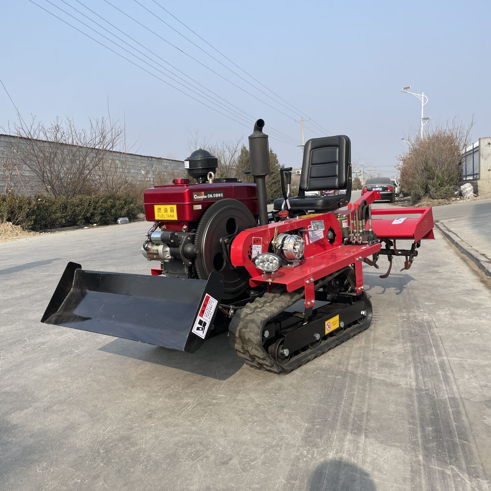 High-quality 25HP Rotary Tiller Agricultural Machinery for Dry Land Small Tractor With Rubber Track and New Diesel Rotary Tiller