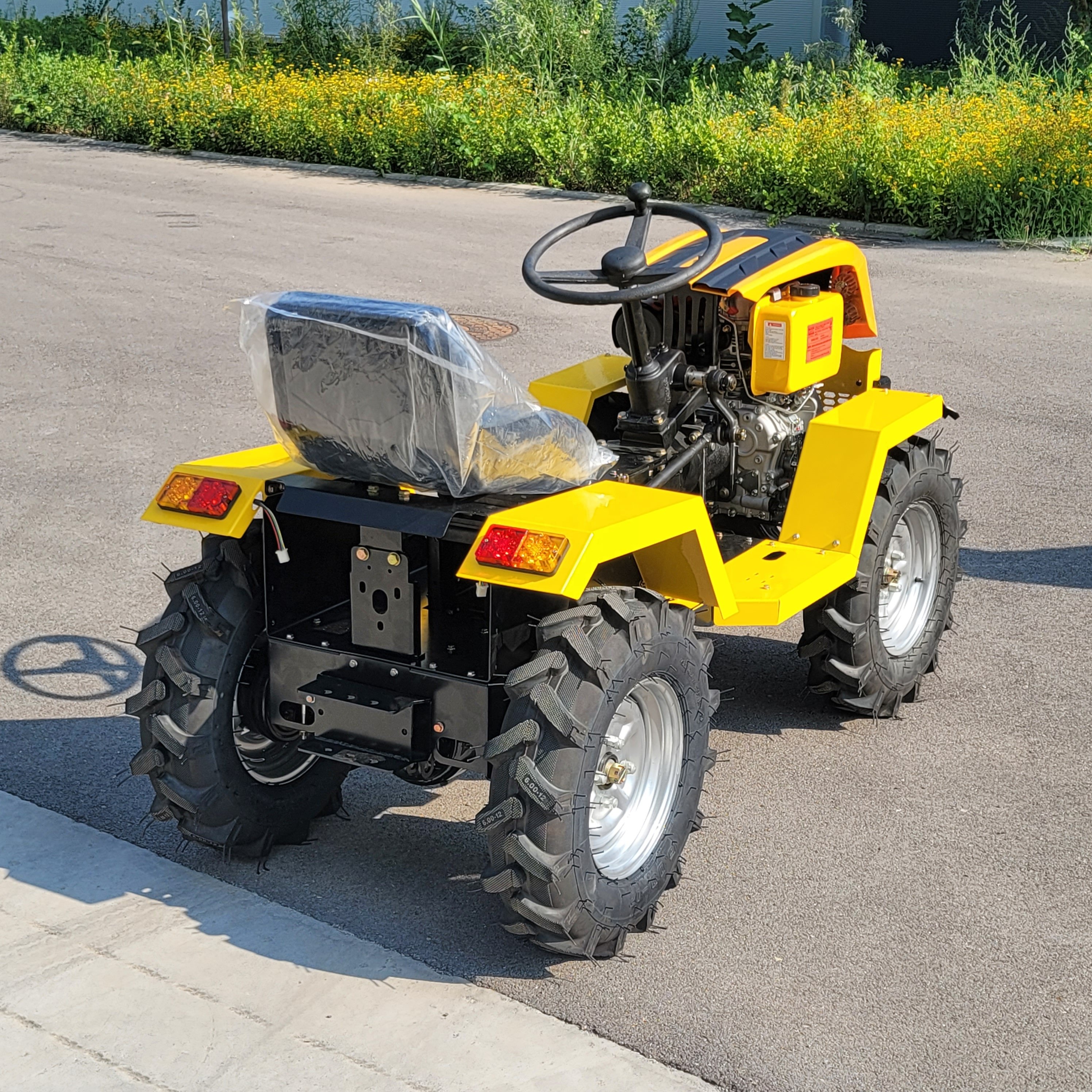 Hot Sale Best Price Factory Customized 40hp 50hp 70hp Tractor 4 Wheel Tractor Mini 4wd Farm Tractor With Ce for Sale