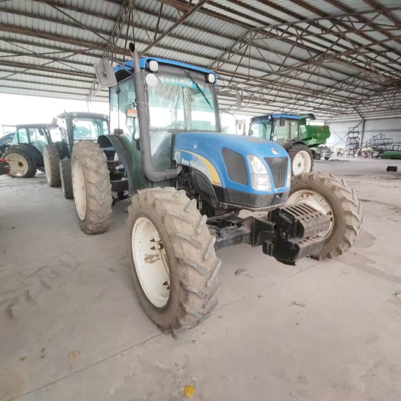used tractor N Holland T4040N 85hp 4x4wd made in Italy farm equipment agricultural machinery small mini compact tractor