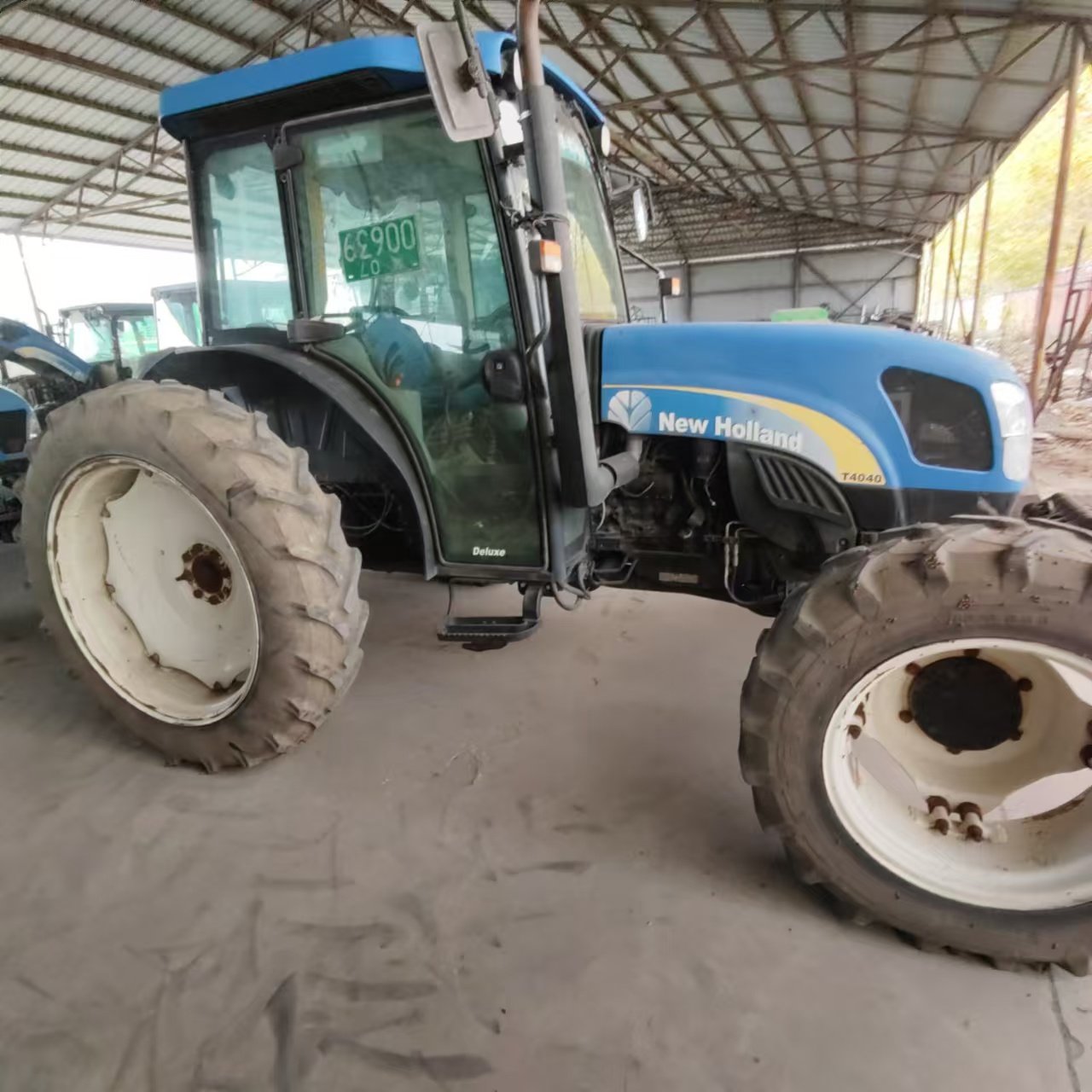 used tractor N Holland T4040N 85hp 4x4wd made in Italy farm equipment agricultural machinery small mini compact tractor