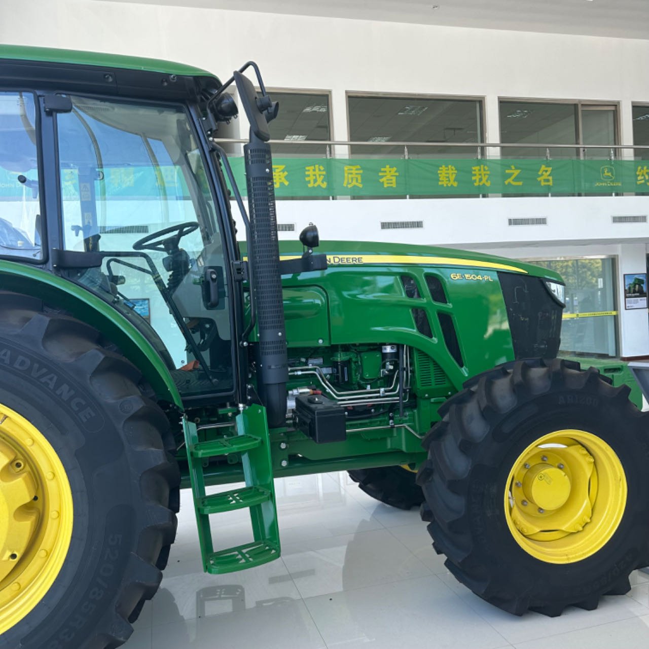 Top Brand John Tractors Newly Launched Deere 150HP 6E1504PL Agriculture Tractor