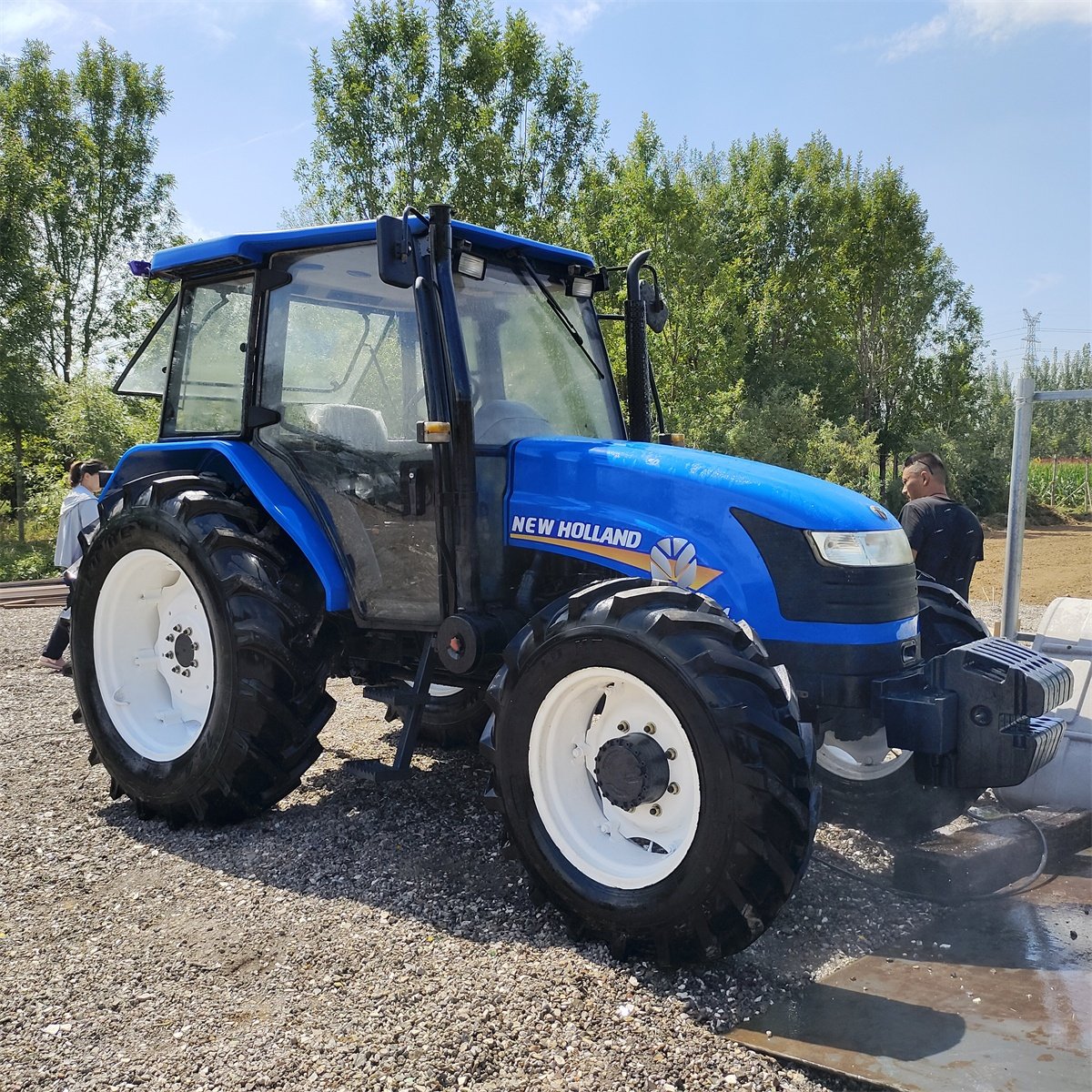 90hp Used New Holland SNH904 Tractors Cheap Mini Tractor Farm Agriculture 4x4 Wheel Tractor