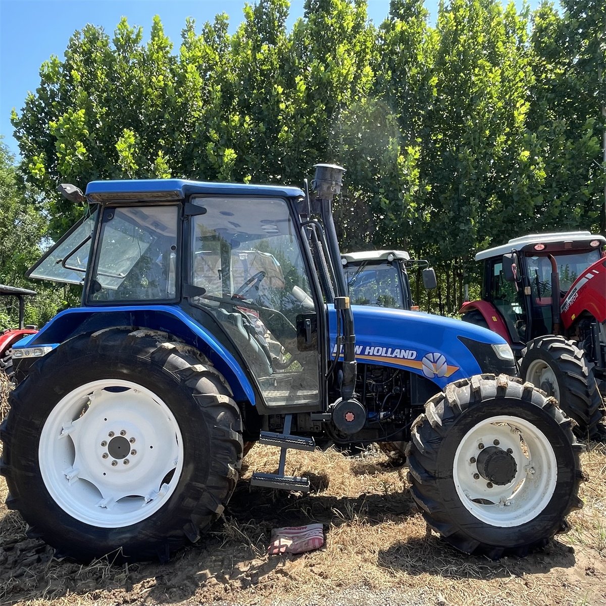 90hp Used New Holland SNH904 Tractors Cheap Mini Tractor Farm Agriculture 4x4 Wheel Tractor