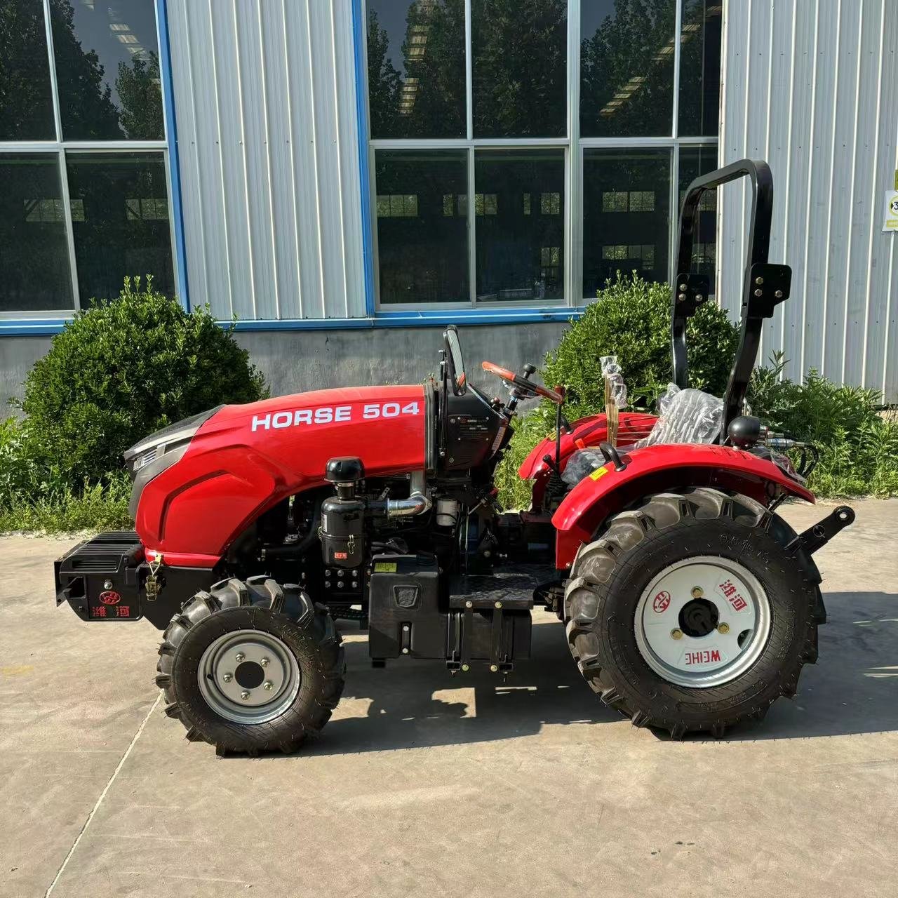 Tractor Agricol Farm Compact Equipment Agricultural Garden Tractor Mini Farm Tractor with Loader and Backhoe