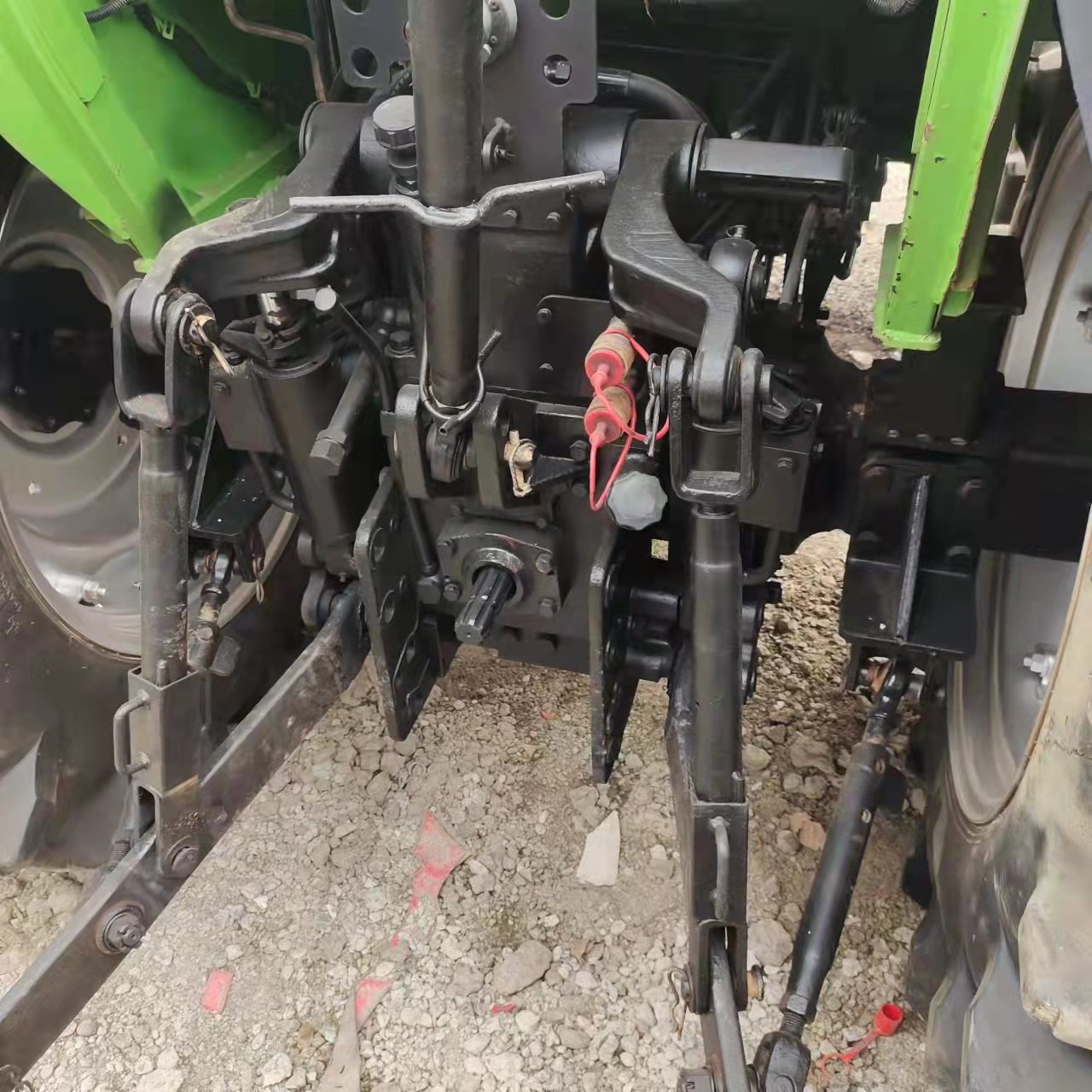 Used/second Hand/new Tractor for Agriculture Deuzt Fahr 80hp 4wd with Disc Plough