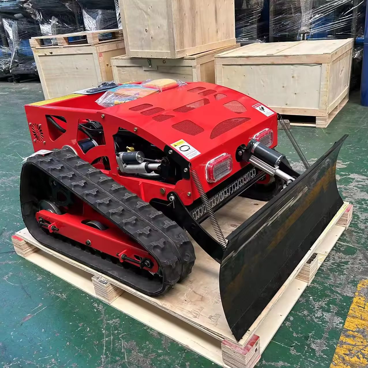 All Terrain Robotic Remote Control Lawn Mower the Most Durable 550 mm 800 mm 1000 mm Lawn Mower for Agriculture and Forest