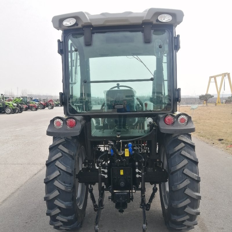 CE Certified Best Seller in China 60HP High Quality Agricultural Farming Compact Tractor