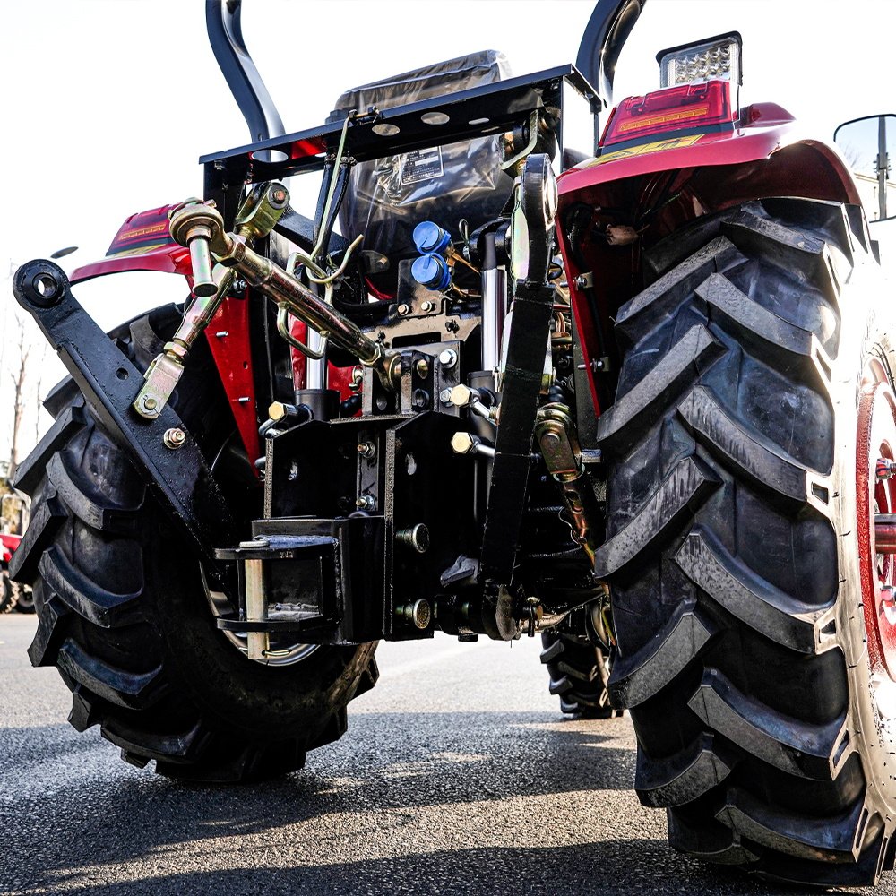 Farmland Agricultural Tractor From 25 Hp~220 hp Tractor 4 Wheel Drive with Roll bar and Roof or Cabin