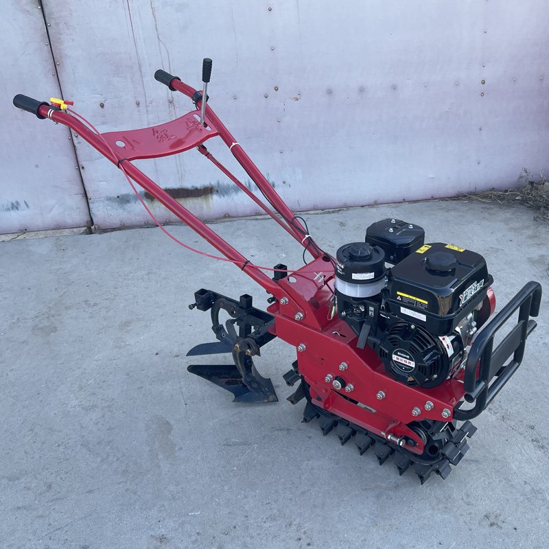 Falath Design Tractor Mini Walking Tractor diesel Small and Compact Tractor Agriculture Single Chain Track Tiller
