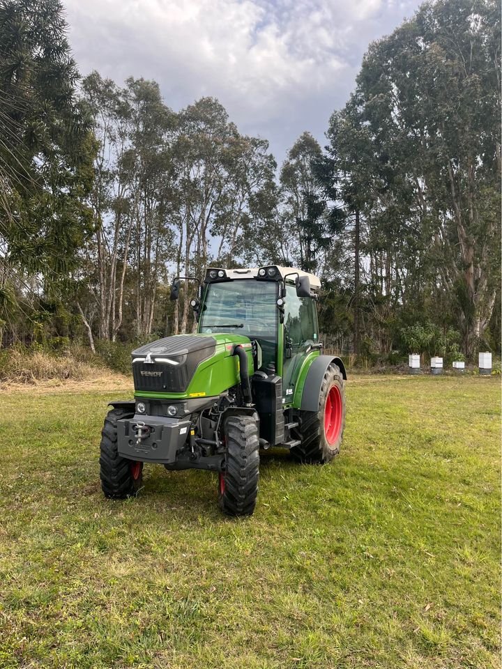 Good Condition 4wd Fendt Tractor Farm Tractor 70HP 120HP Agriculture