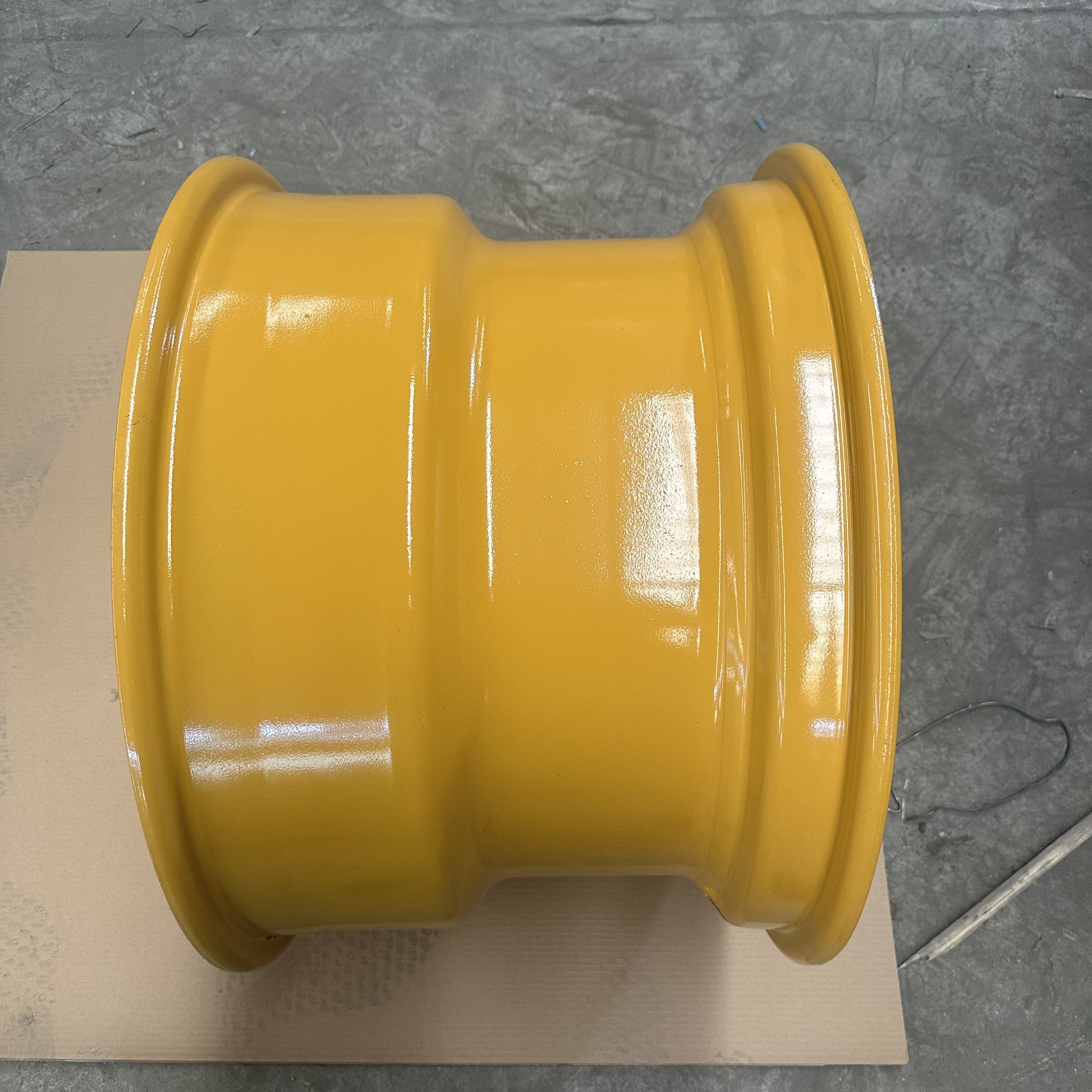Customized Wheels 16x24 Inch Agriculture Steel Wheel Rim for 500/70R24 18.4-24 Tires
