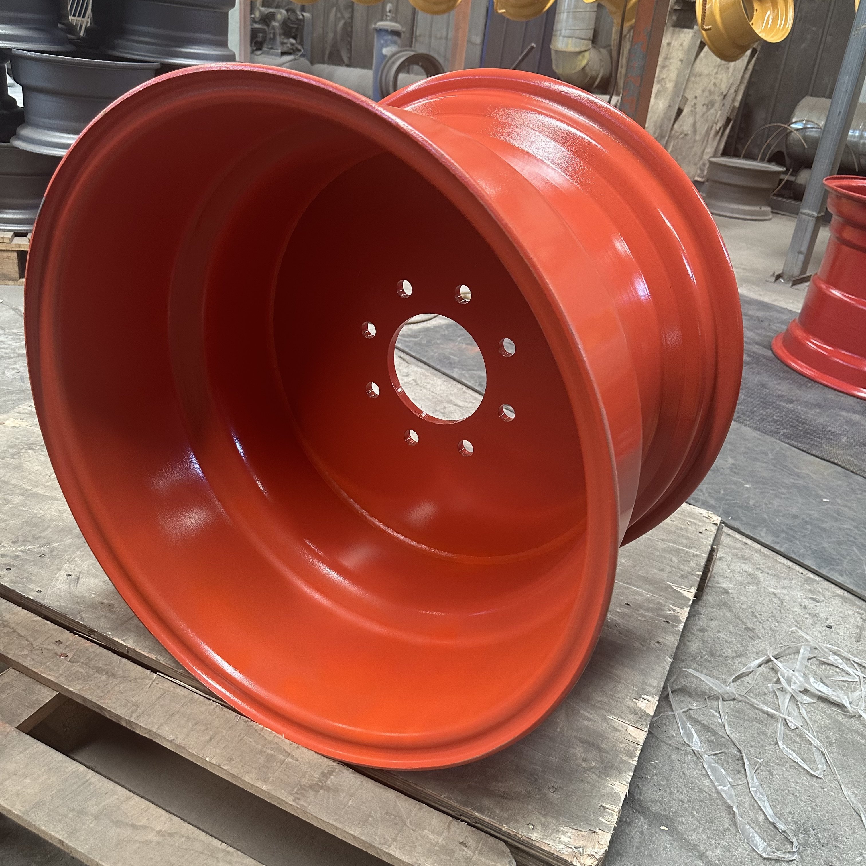 Customized Wheels 16x24 Inch Agriculture Steel Wheel Rim for 500/70R24 18.4-24 Tires