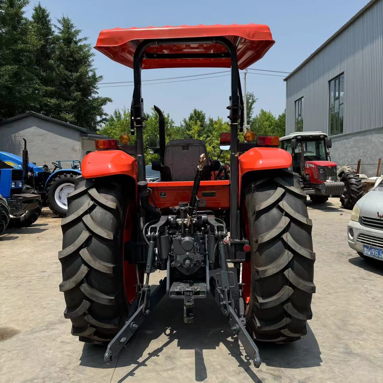 Buy Mini Kubota Tractor 4wd 95hp Used Kubota Farm Tractor/ 95hp Tractor With Front End Loader and Backhoe for Sell