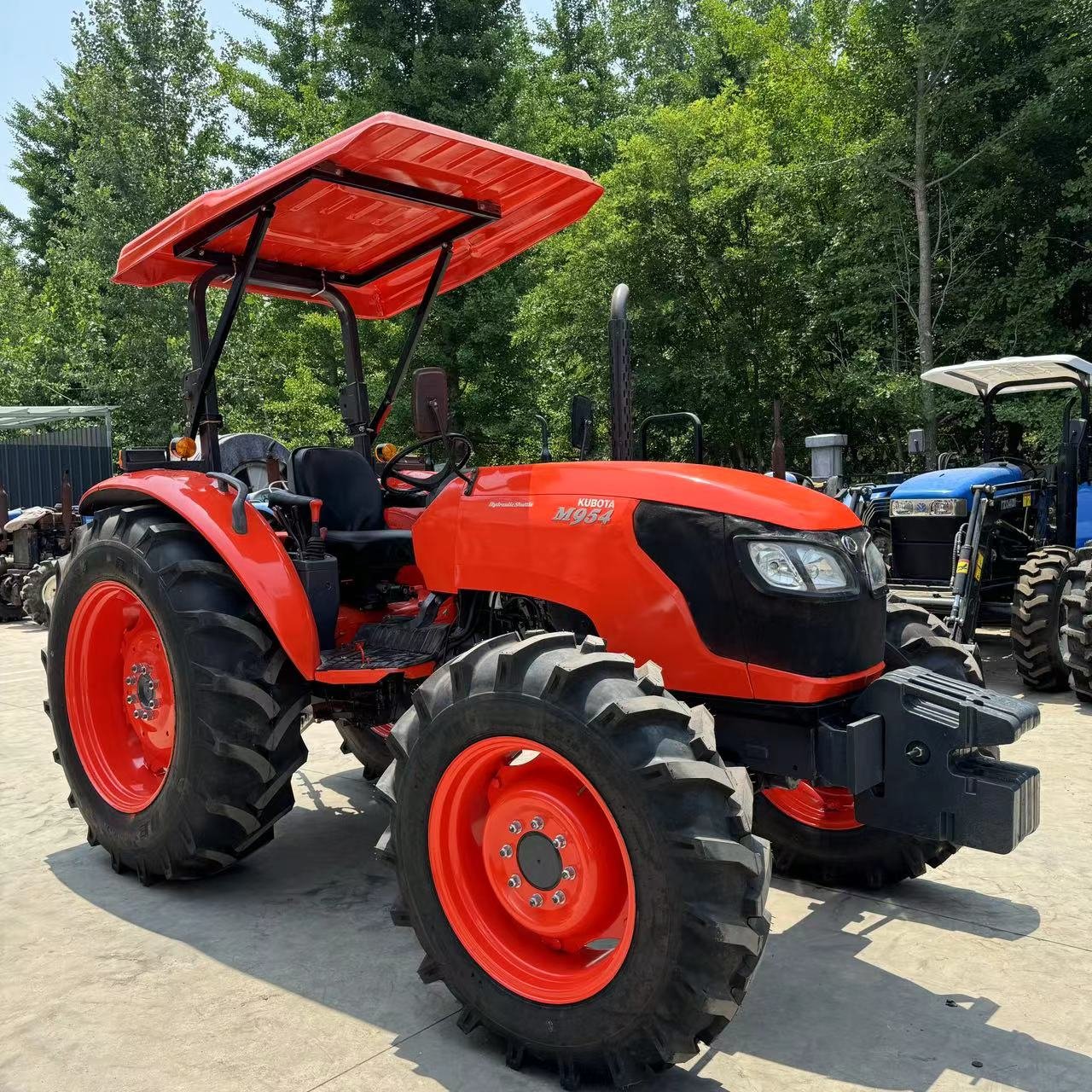Buy Mini Kubota Tractor 4wd 95hp Used Kubota Farm Tractor/ 95hp Tractor With Front End Loader and Backhoe for Sell