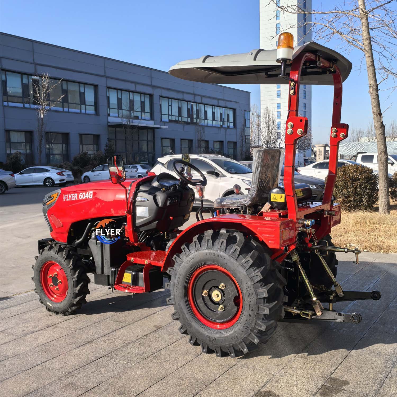 New 60HP Mini Tractor 4x4 Drive Diesel Engine Agricultural Orchard Machine Garden Wheel Tractor for Sale