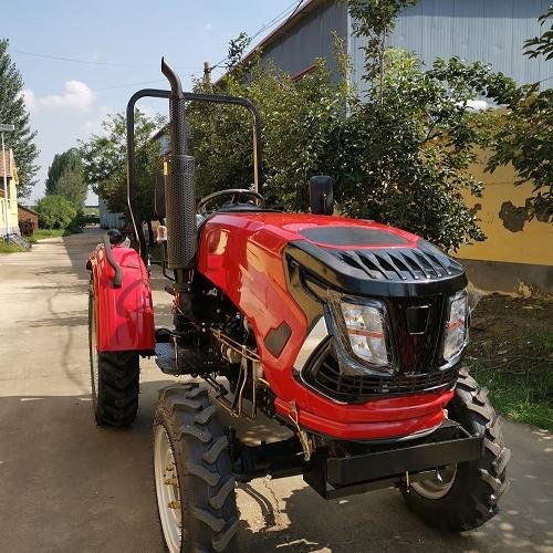 Multifunctional 4WD Wheel Tractor Trenchers with Core Components Engine