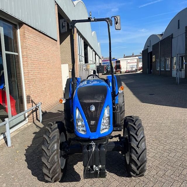 Used Second Hand New Tractor 4X4wd New Holland T5 With Loader and Farming Equipment Agricultural Machinery