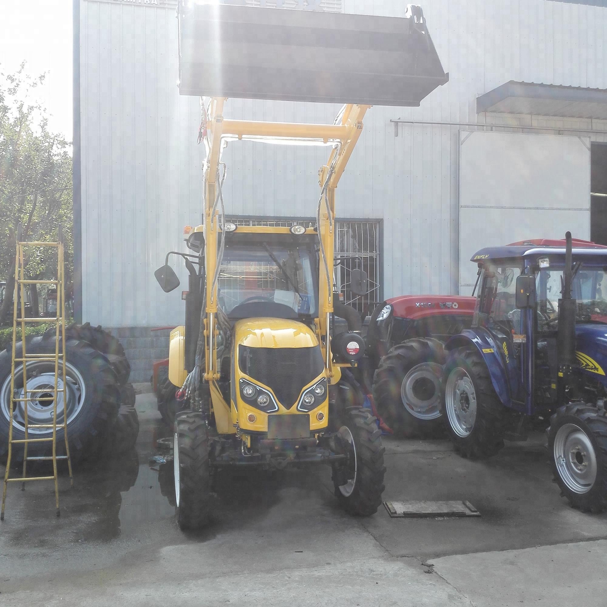 CE Certificate 4WD Farm Tractor with Front End Loader Agriculture Equipment