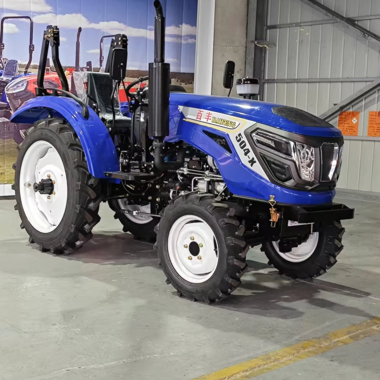Popular Model 50hp Hydraulic Steering with Shuttle Gearshift Big Chassis New Hood 4WD Tractor Multi-function for Farm