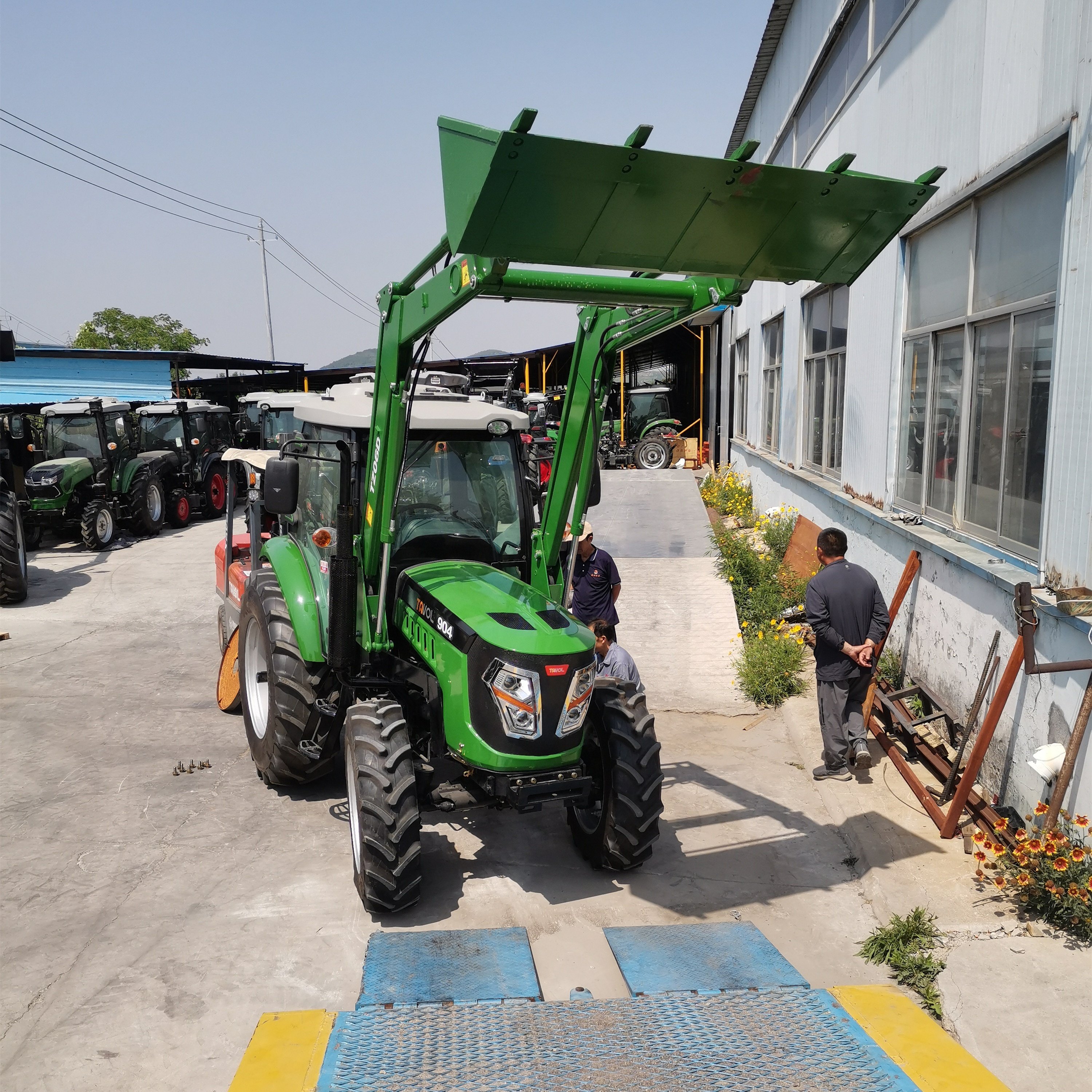 Small Farm Tractor 4wd 80 hp 90 hp 100 hp Tractors for Agriculture