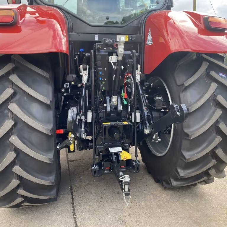 Quality Multifunctional International 956 XL Turbo 4X4 Agricultural Tractor Case IH 165 with Core Pump and Gearbox Components