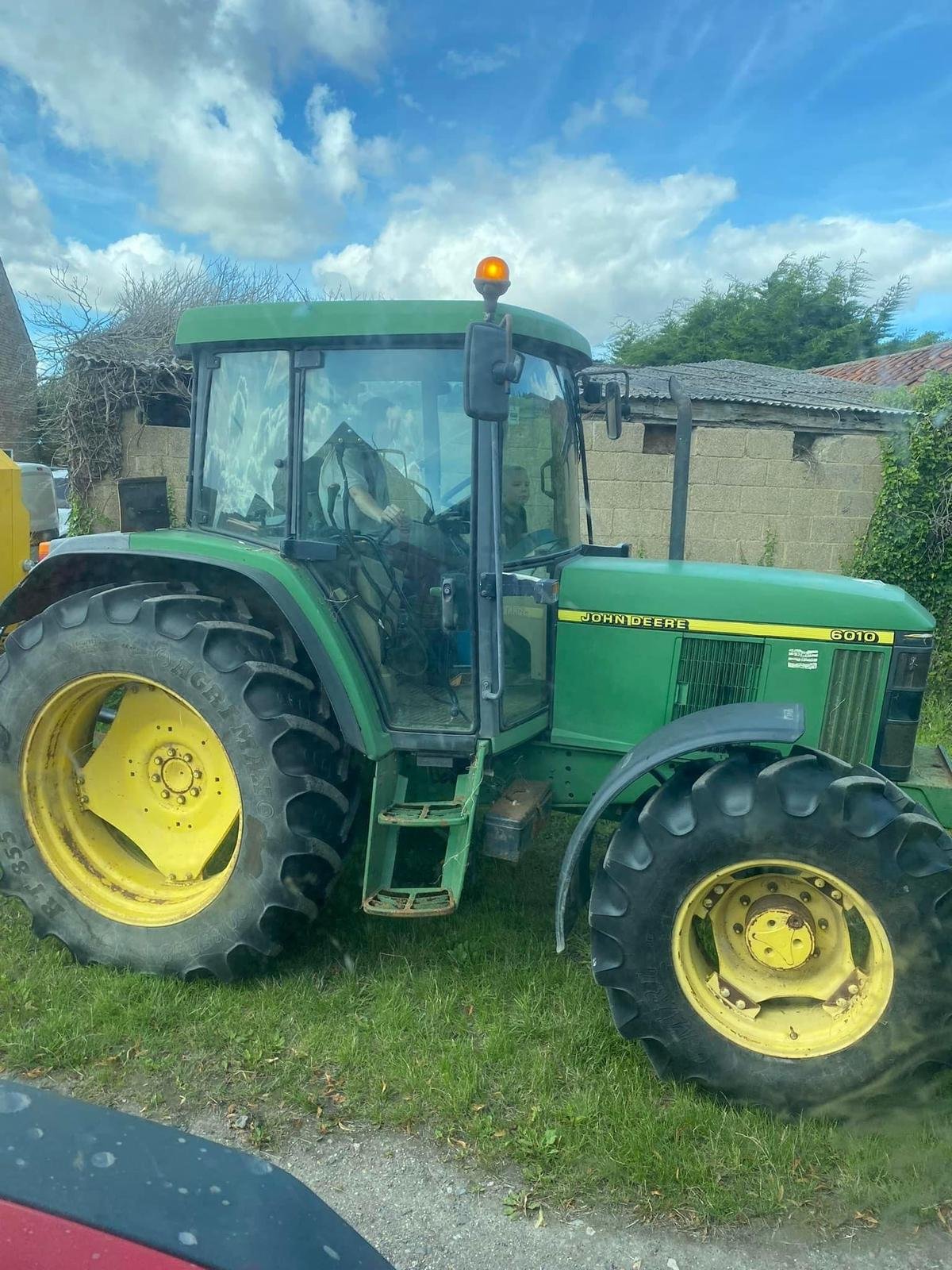 Quality Farm Tractor Garden Tractors 5090E Agricultural Tractors in Second Hand Agriculture Price for Sale Agricultural Machine