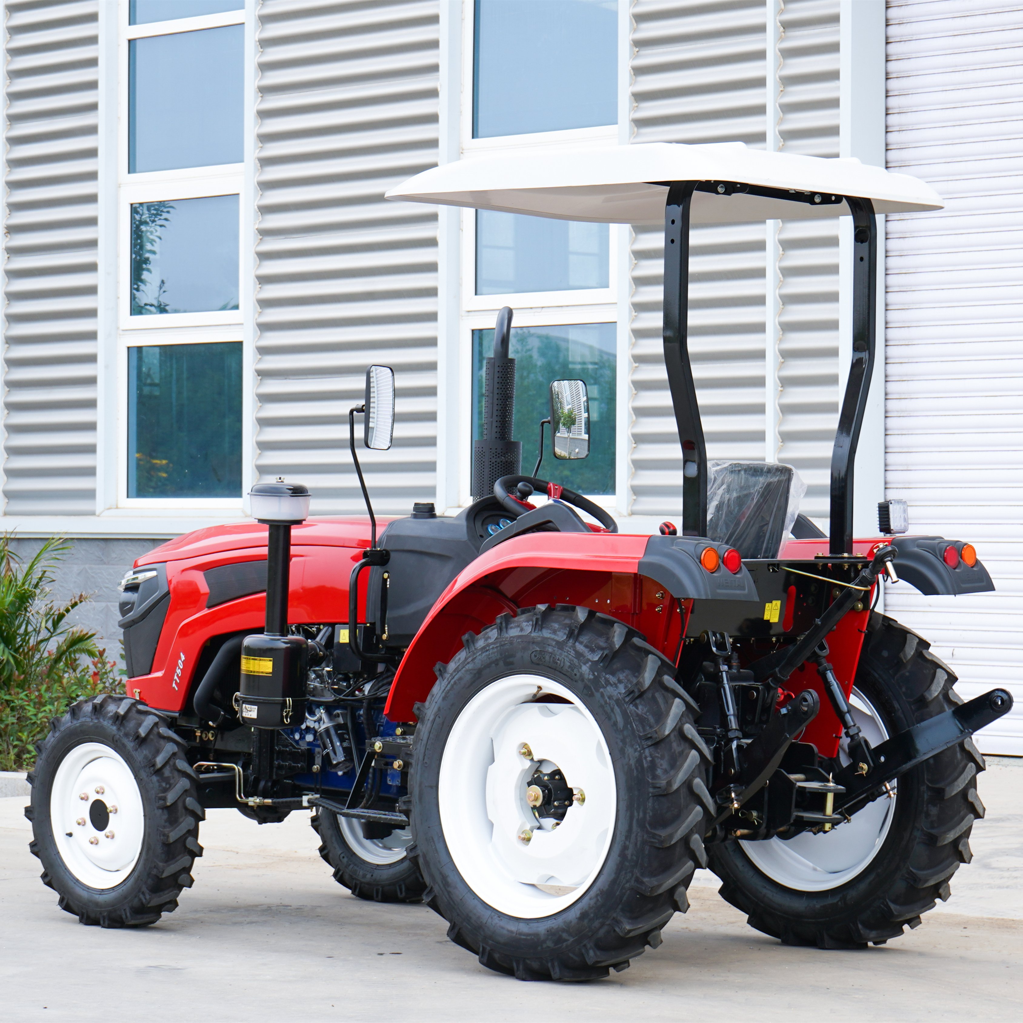 High-horsepower Agricultural Plow Tractor Water and Drought Dual Four-wheel Drive