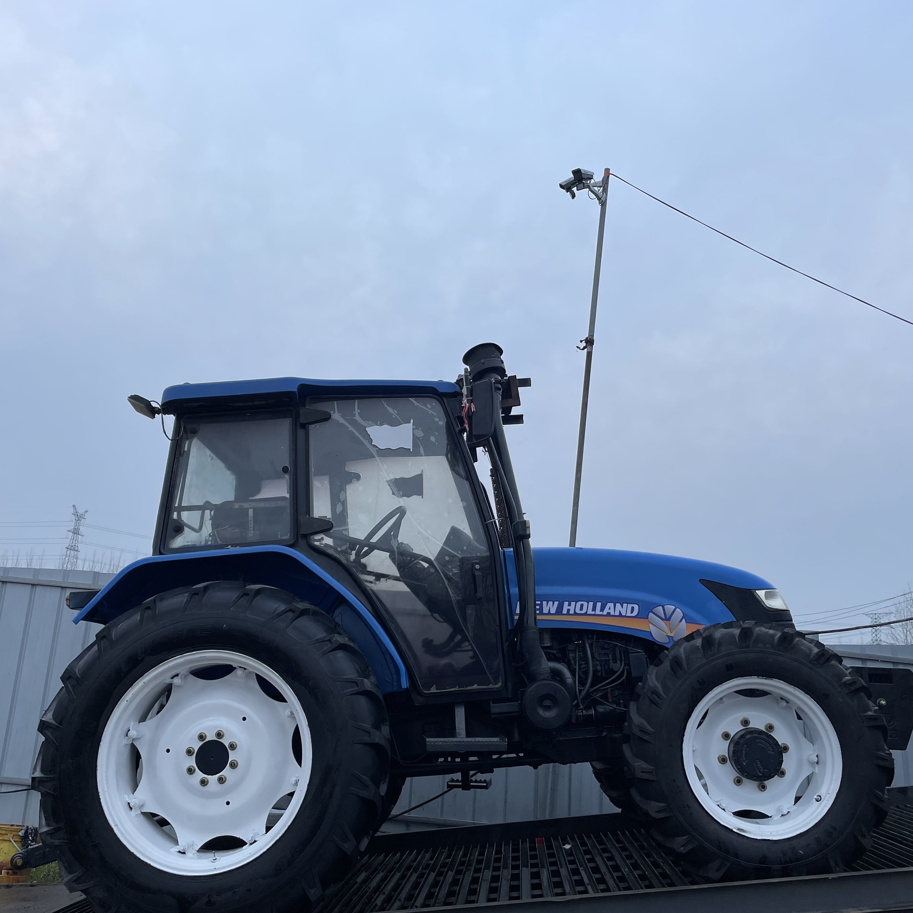 Agricultural Tractor 100HP New Holland Good Quality Used Farm Tractor with Disc Plough