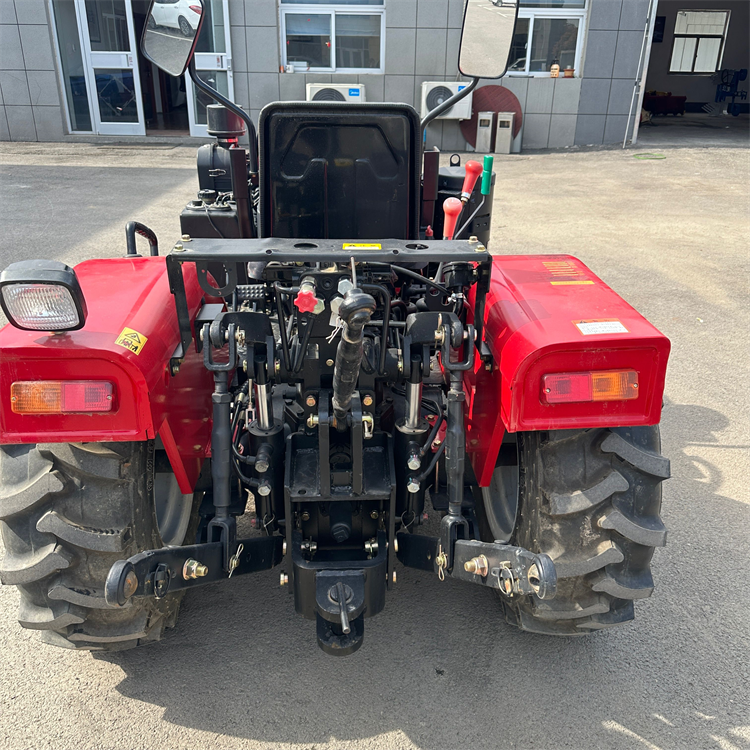 70 Horsepower YTO Engine 4-wheel Drive diesel Power Low Profile Wheeled Tractor Agricultural Machinery