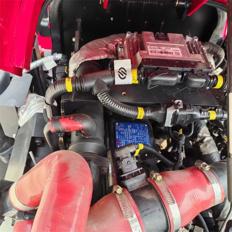 70 Horsepower YTO Engine 4-wheel Drive diesel Power Low Profile Wheeled Tractor Agricultural Machinery