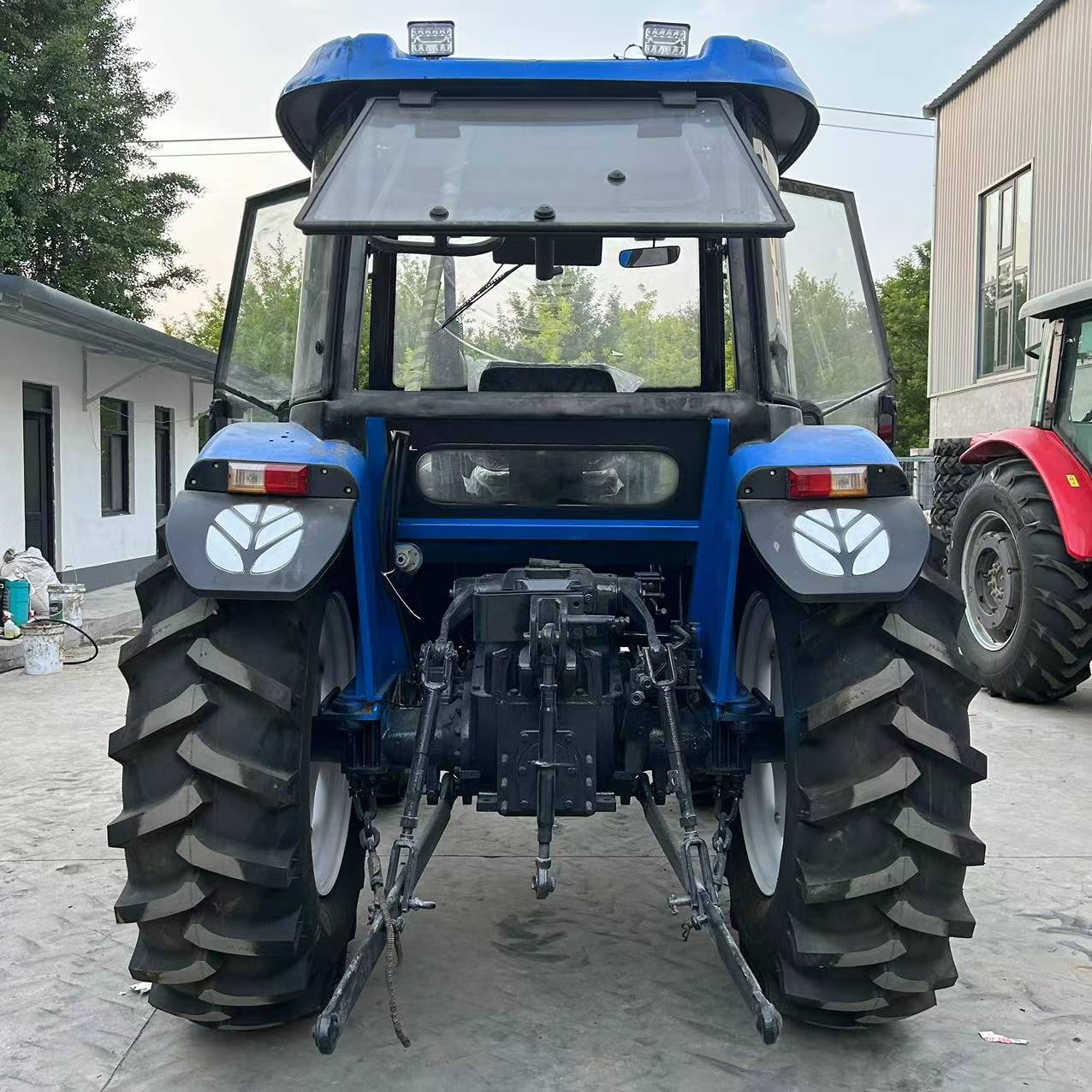 4X4 70HP New Holland SNH704 Tractor for Sale 70HP Tractor With Cabin and AC Fairly Used New-holland Tt75 Farming Tractor