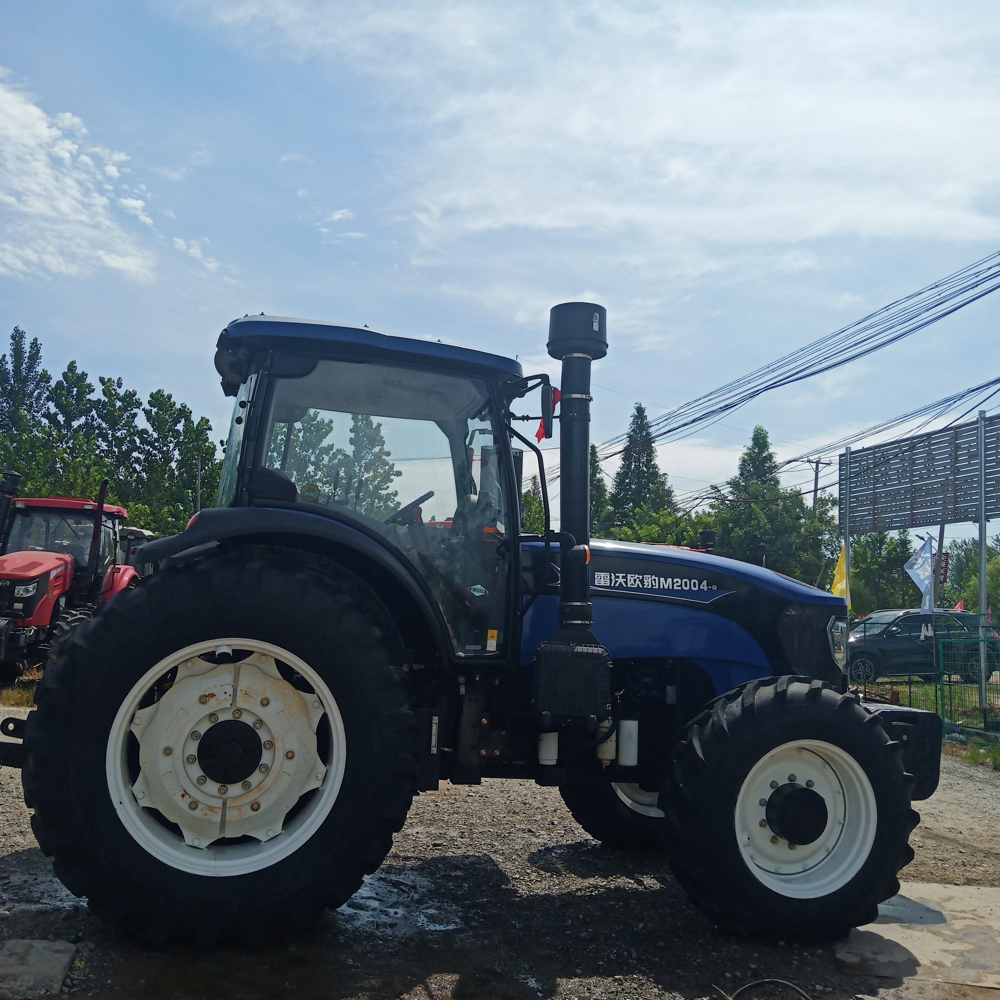 LOVOL Tractor 200hp Tractors Lovol 2004 Agricultural Equipment With Good Service