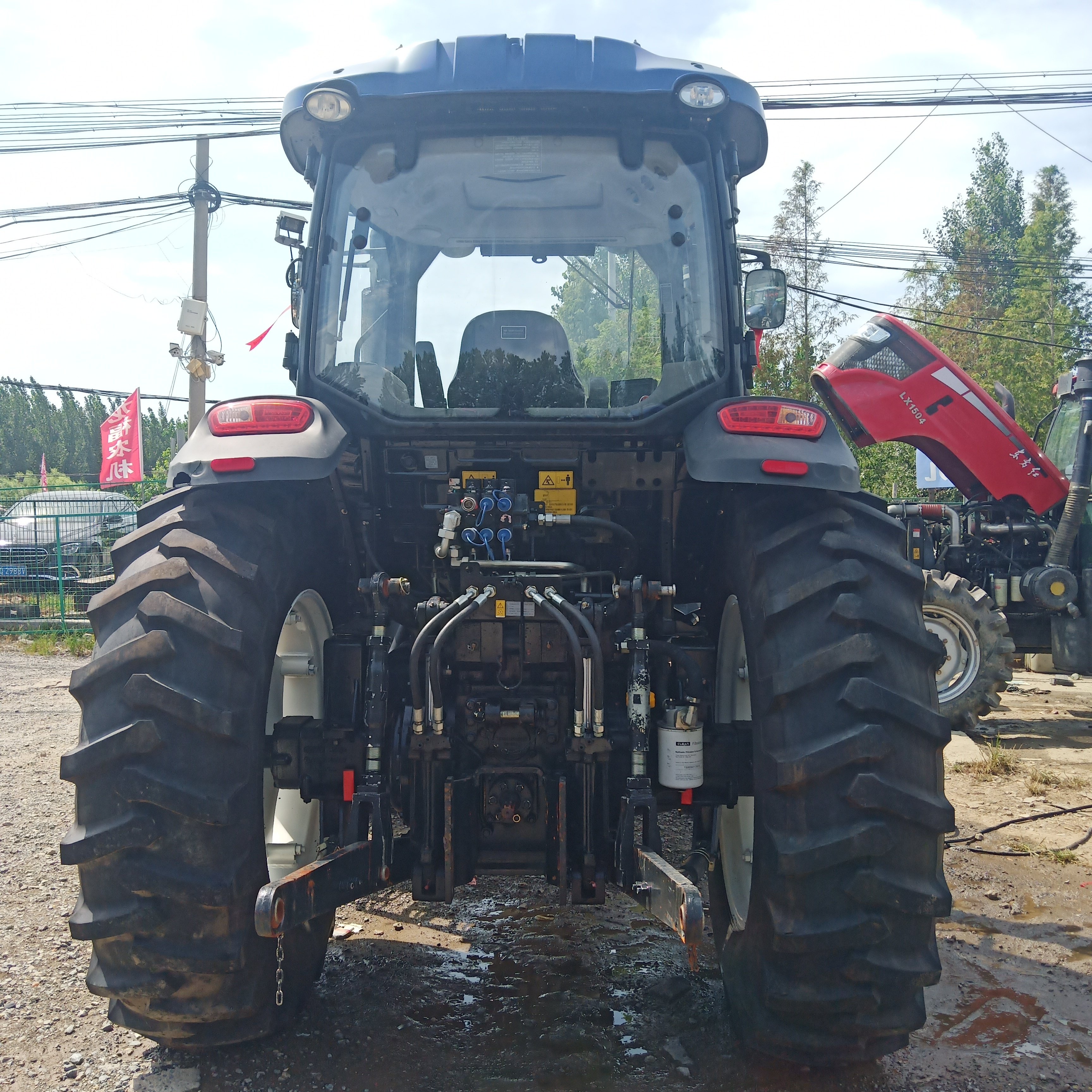 LOVOL Tractor 200hp Tractors Lovol 2004 Agricultural Equipment With Good Service
