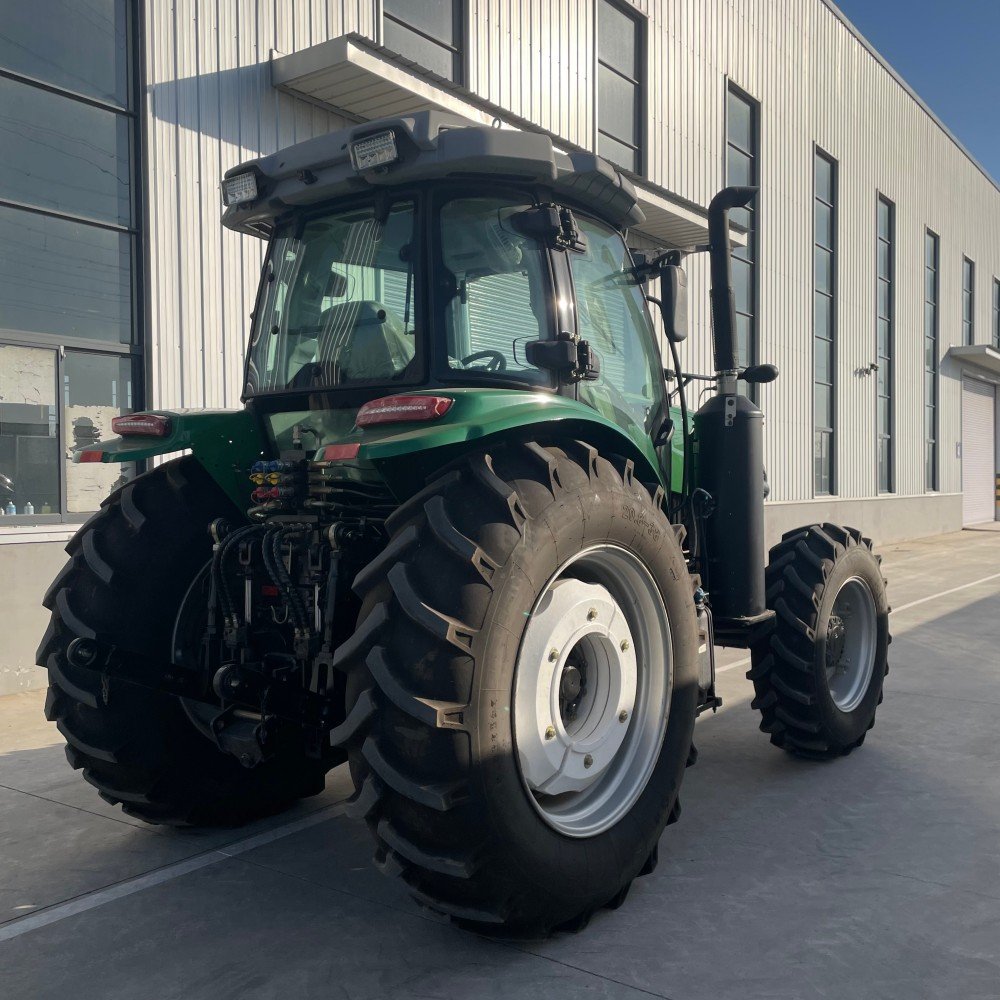 Hot Sale Factory 4WD 200HP Tractor - Limited Stock & Special Discount