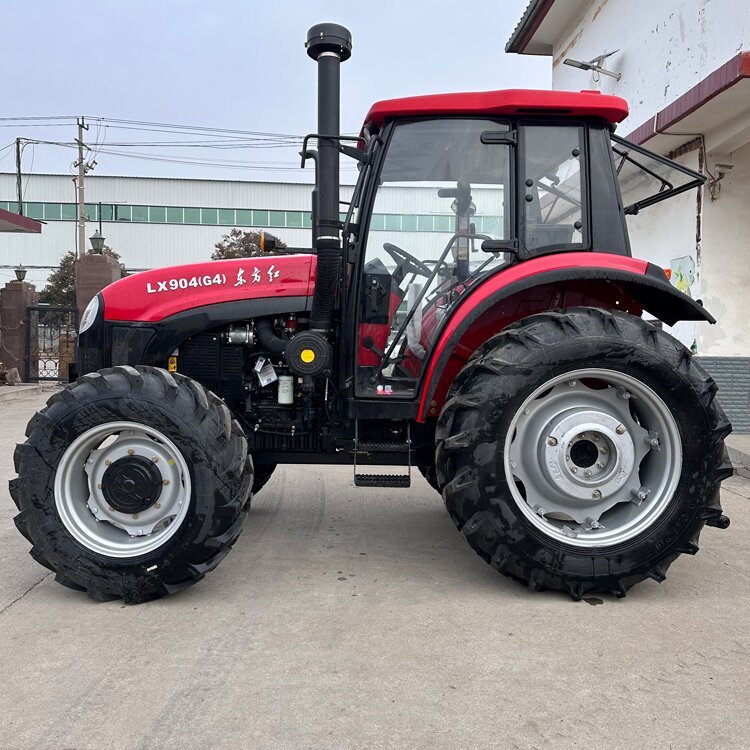 Efficient small and medium-sized agricultural specialized tractor LX904 multifunctional four-wheel drive tractor