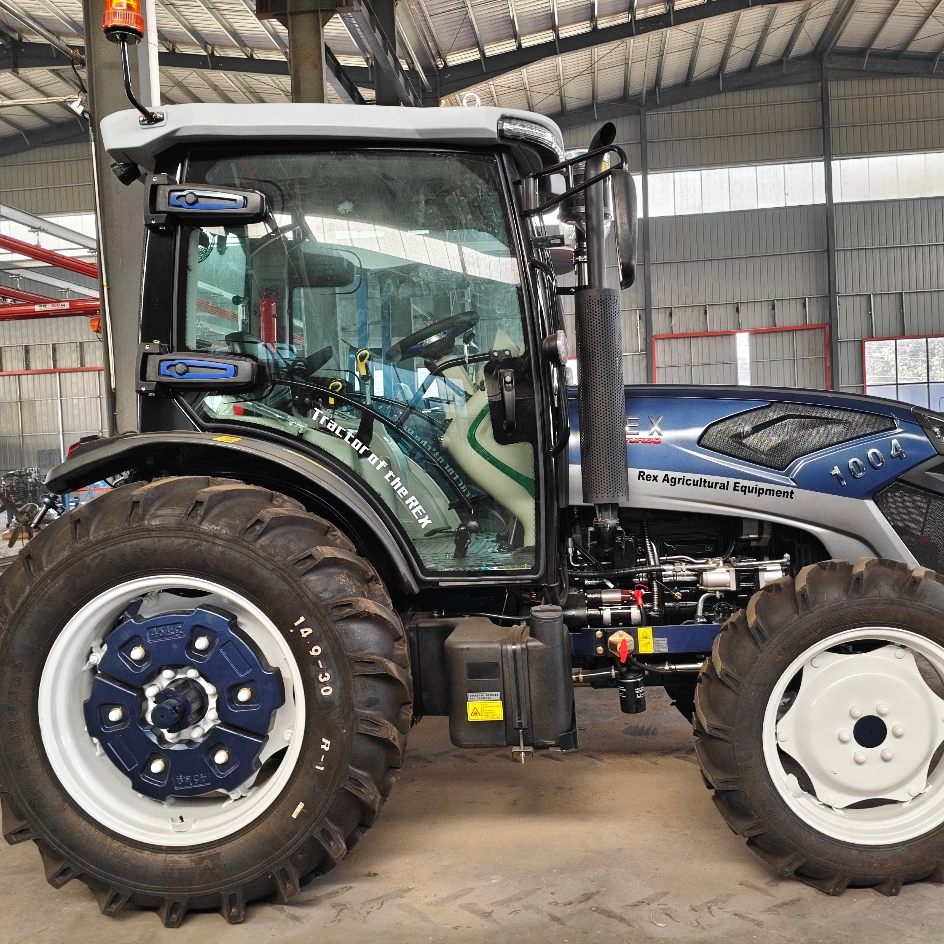 Multifunctional 4x4 Agricultural Tractor with 100Hp Diesel Engine Used Four-Wheel Tractor