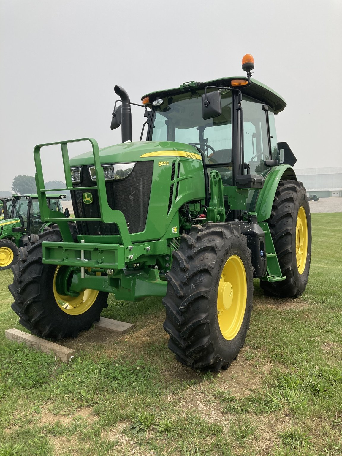 Agricultural Machinery Tractors Premium Quality Original Jhon- Deer Tractor Prices