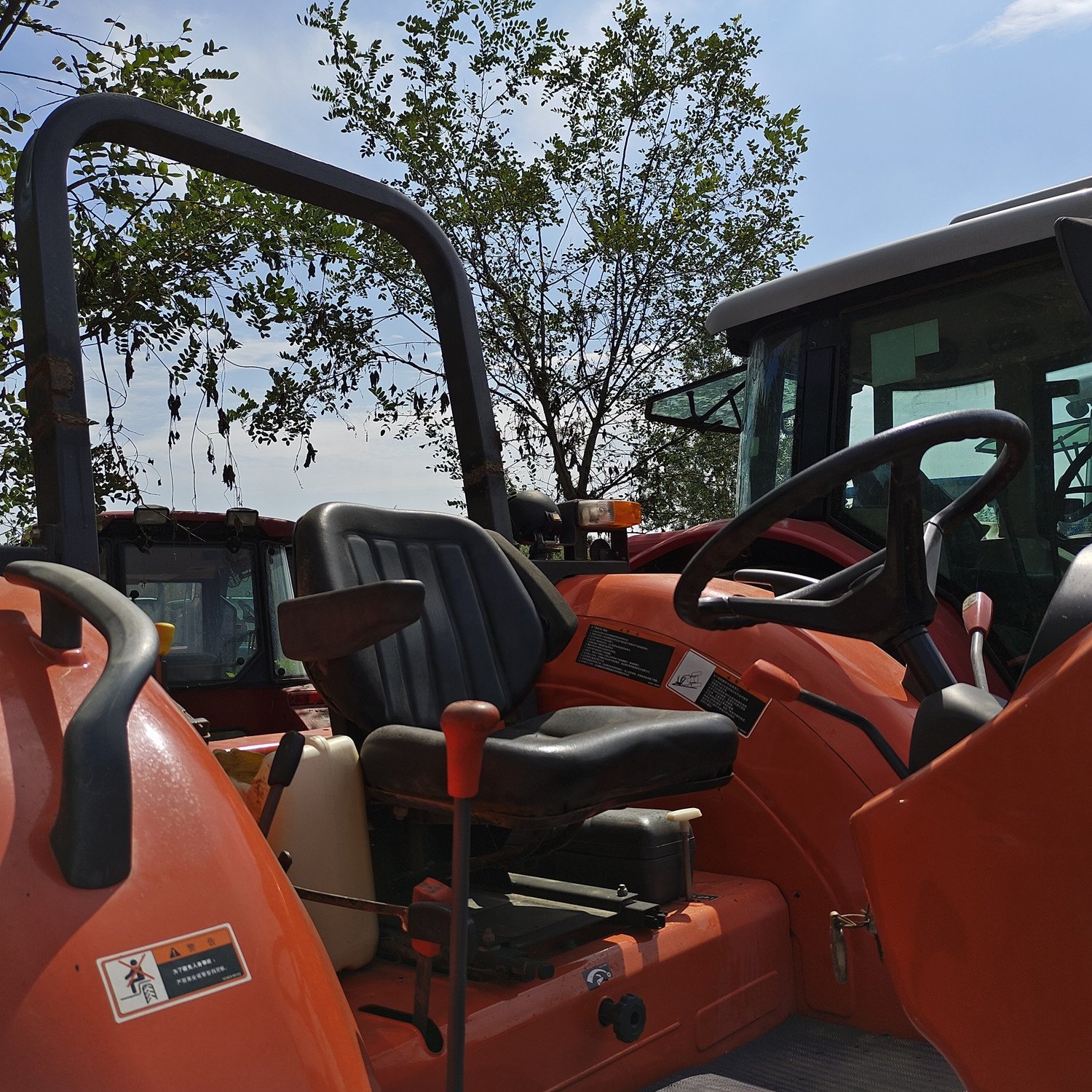 4wd 4x4 70hp 95hp 100hp Mini Farm Tractors Used Kubota Agriculture Farm Machinery Cheap Farm Tractor for Sale
