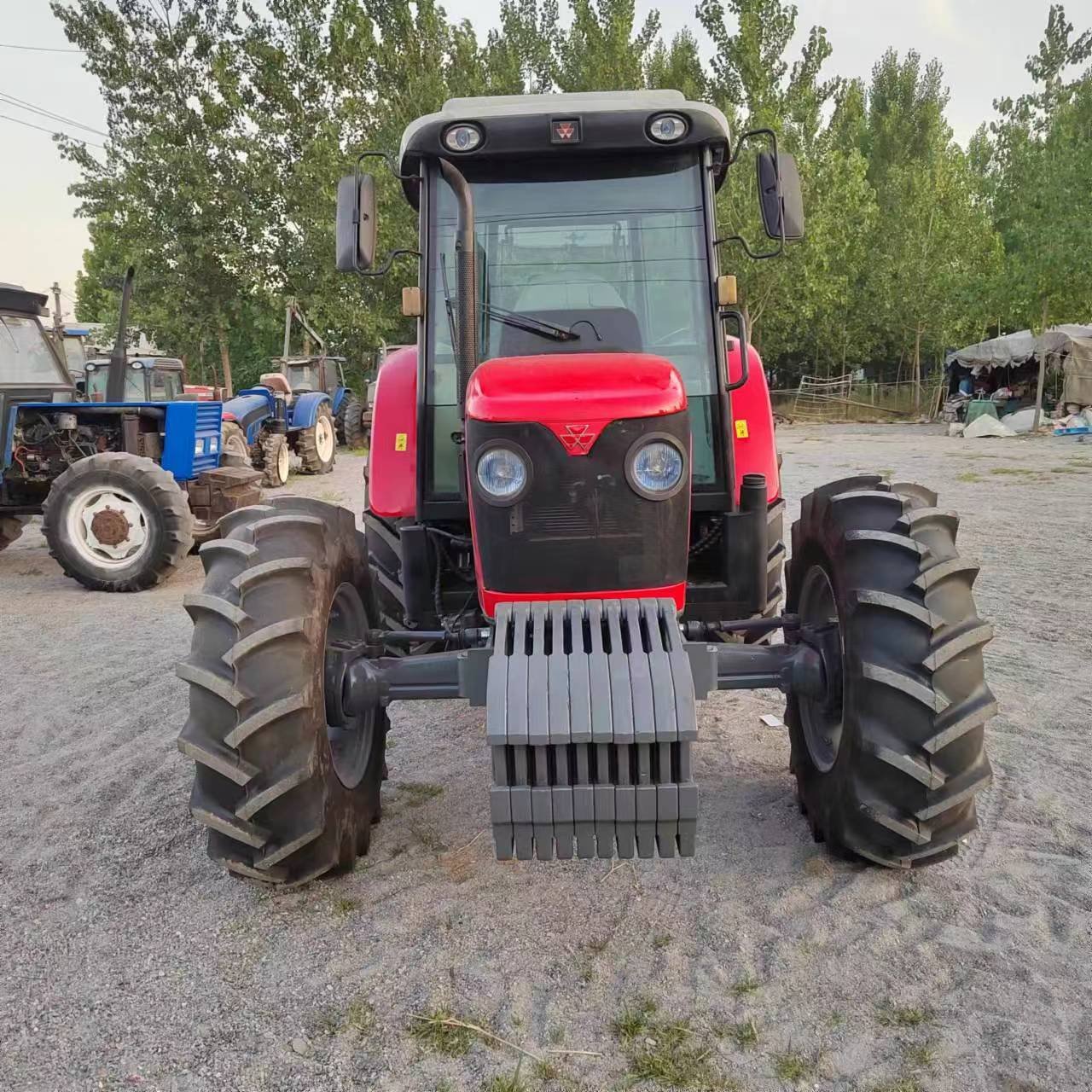 Cheap 120HP 4x4 Farm Tractor MF MASSEY