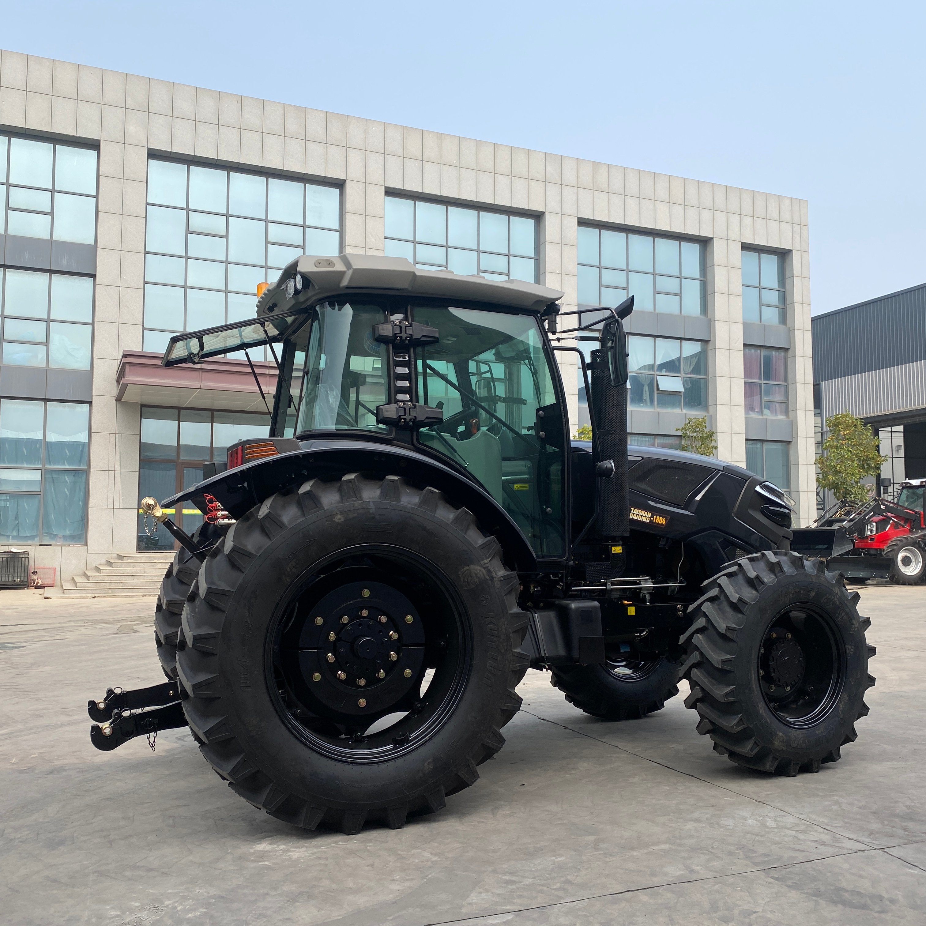 150 HP AC Cabin Wheel Tractor Best Quality Multi-purpose Agriculture Tractor for Sale Diesel Engine