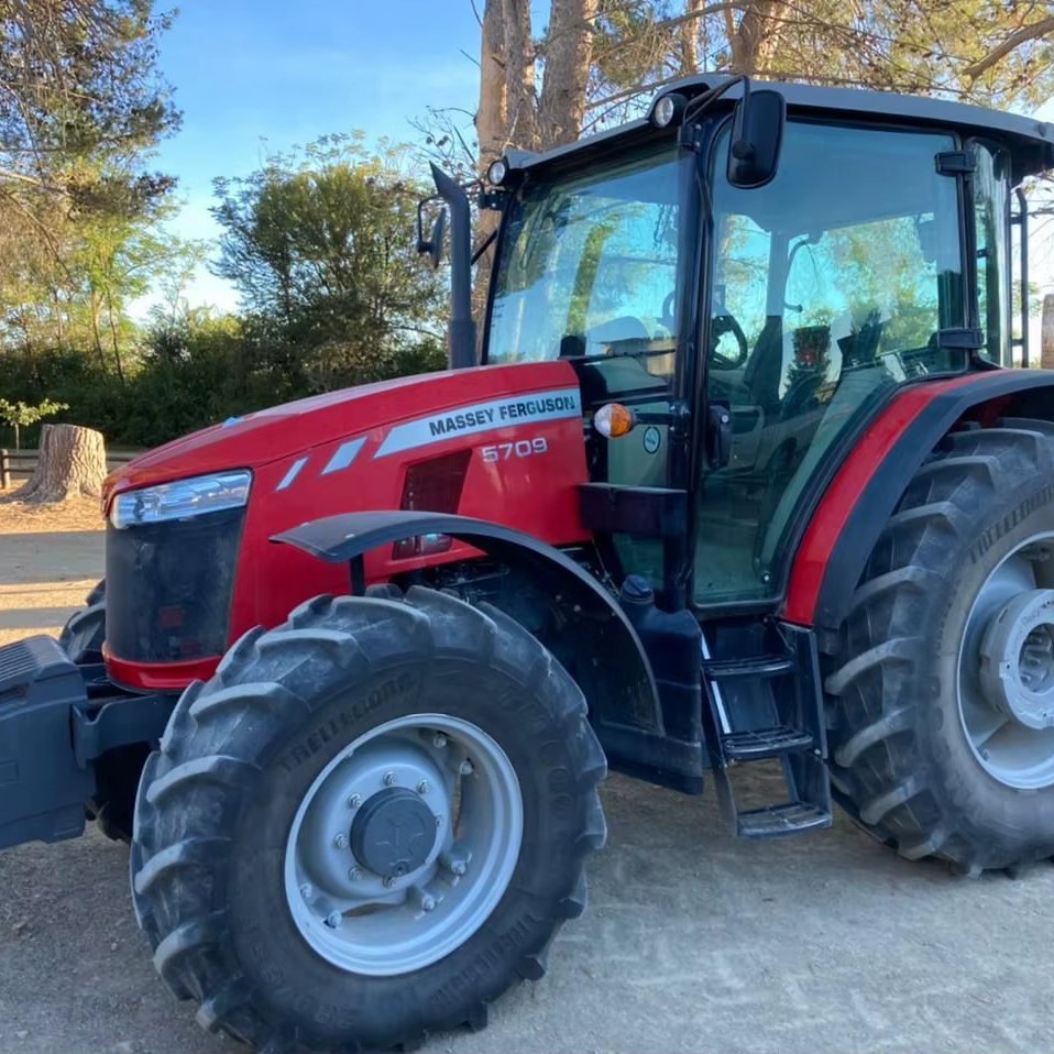 Used 120HP Massey Ferguson MF1204 4x4 Diesel Farm Wheel Tractor Agricultural Equipment Machinery Tractor