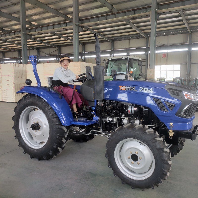 China 70hp 80hp 90hp 100hp 4wd Farm Tractor Price Agricultural Machinery