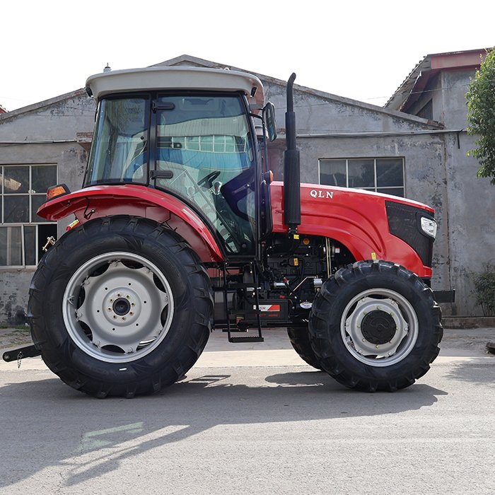 Hot Sale Wheeled Tractor 120HP Farming Tractor Heavy Duty 4WD 120HP 4X4 Agricultural Tractor With Loader and Backhoe in Peru