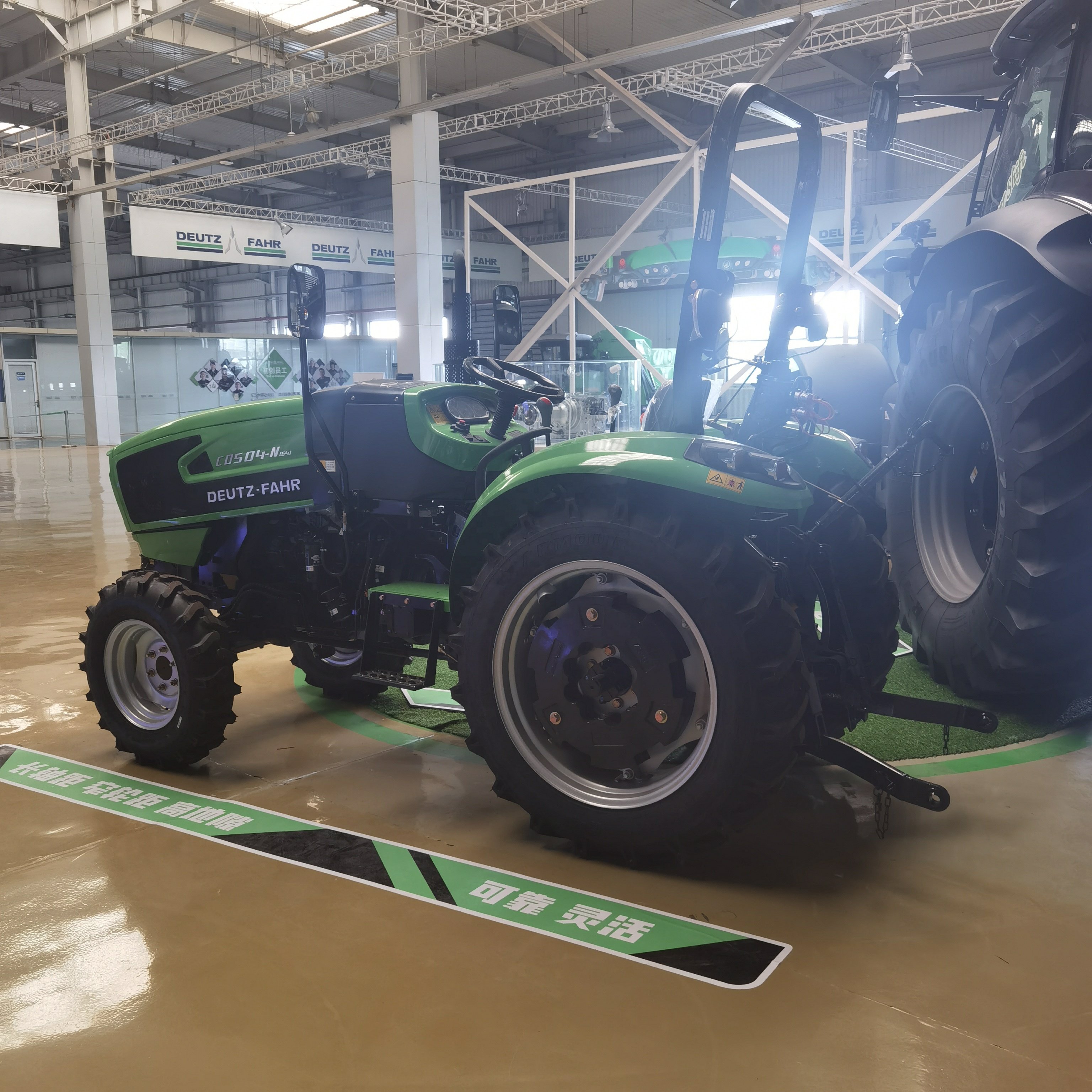 Brand New Deutz Fahr Tractor Mini Tractor 50HP for Agriculture