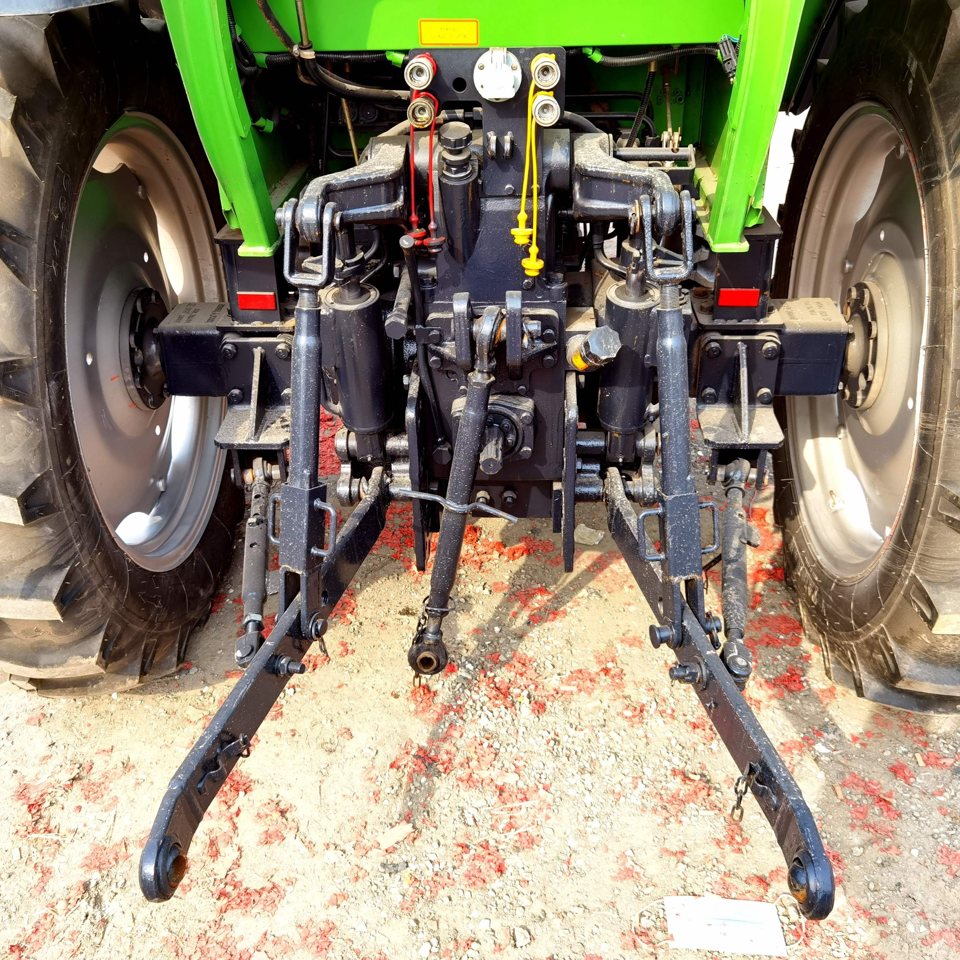 DEUTZ FAHR 4X4 Wheel Drive Walking Tractor CD904-1 90HP for Agricultural Cheap Farm Tractors Used Tractor