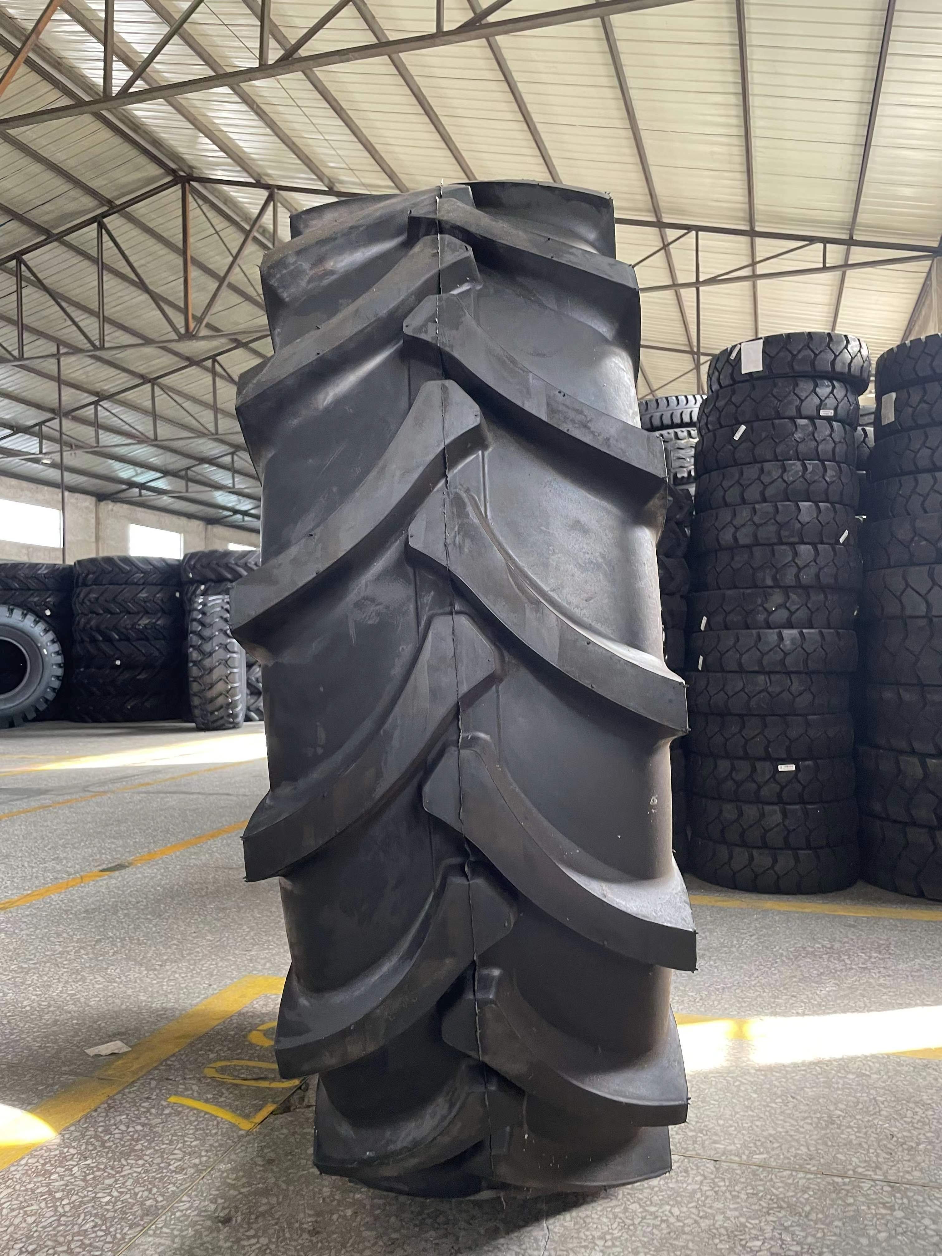 Heavy Duty Farming Tire 14.9-28 Tractor Tyre Professional Agricultural Tires for Harvester
