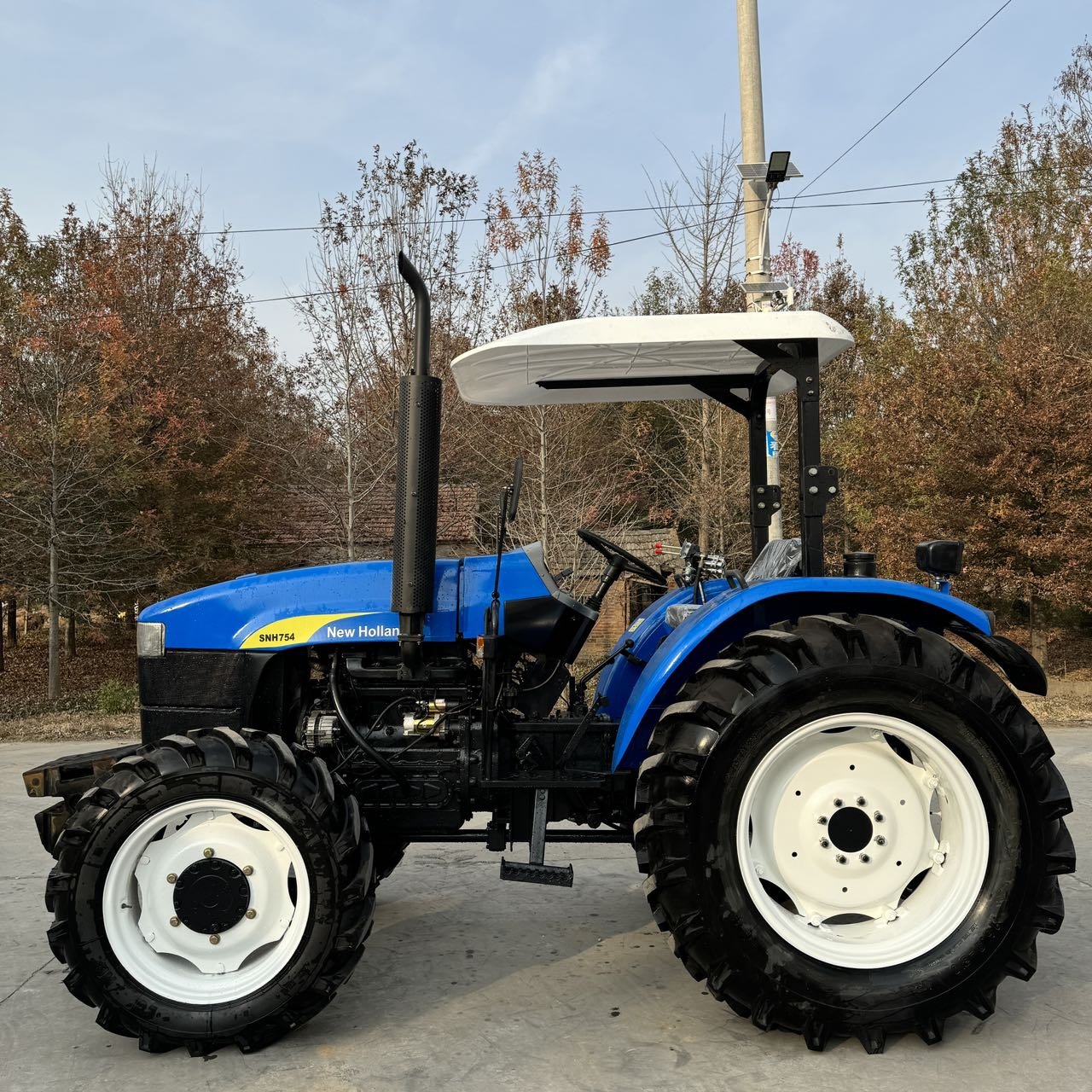 75hp Diesel Engine Multi-functional 4WD Used Farm Tractor Agriculture 4x4 Wheel Tractor